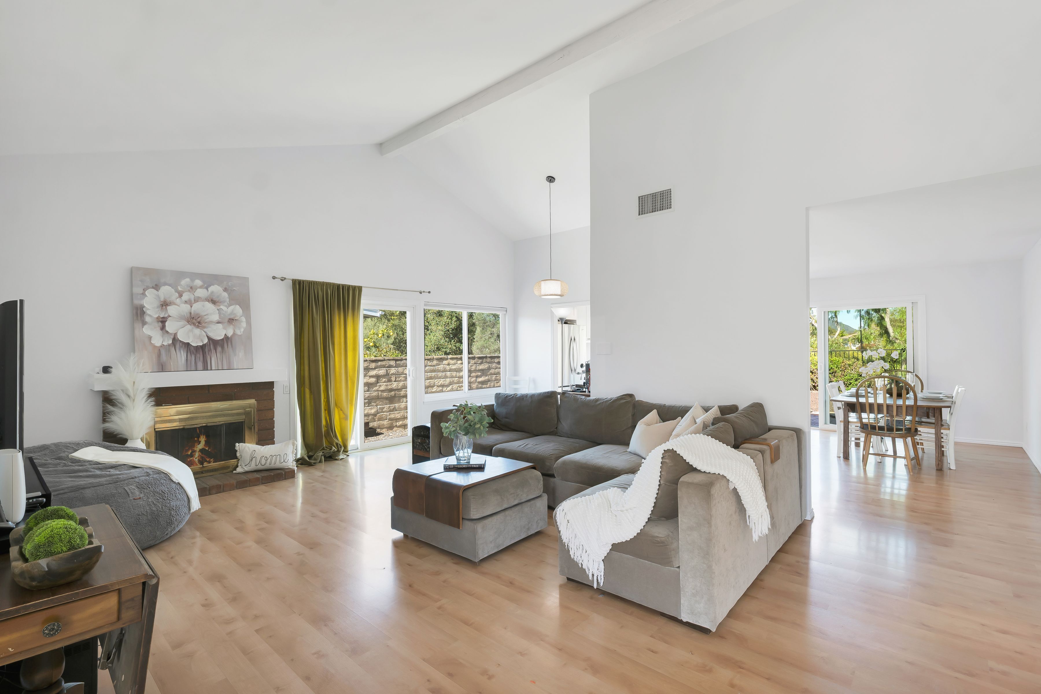  351 S. Greenway Avenue, Newbury Park - 物件實景