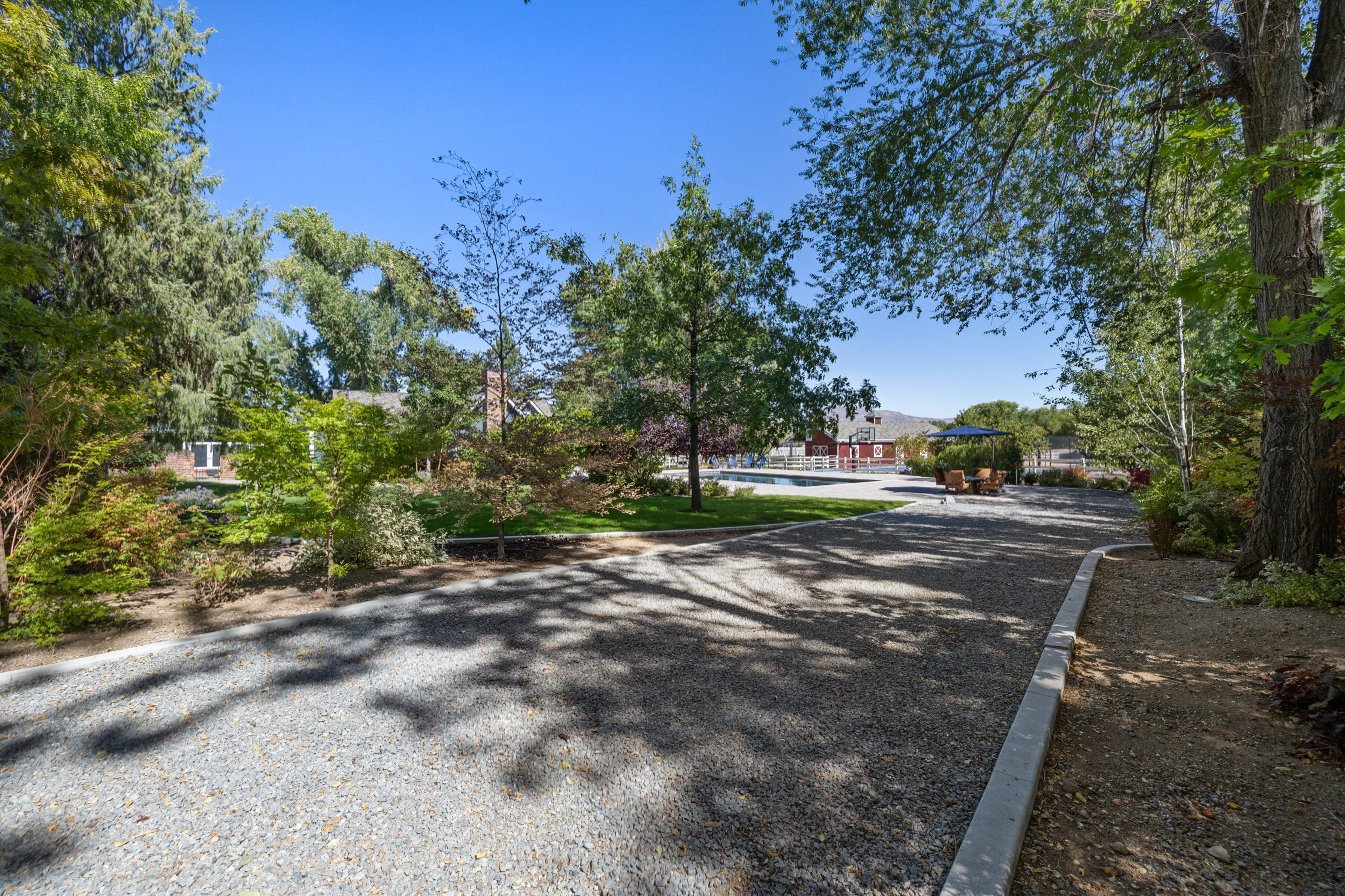  1500 Holcomb Ranch - 物件實景