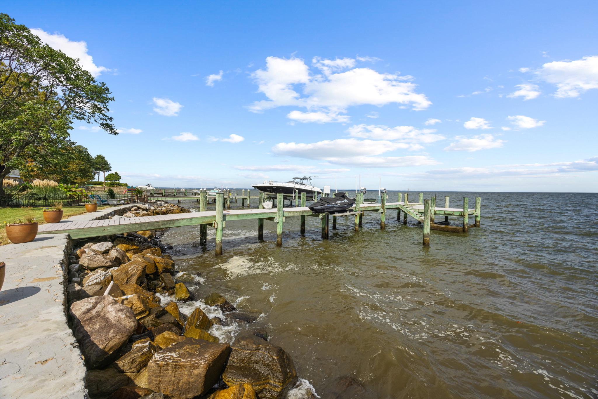  2260 Lake Drive, Pasadena, MD, 21122 - 物件實景