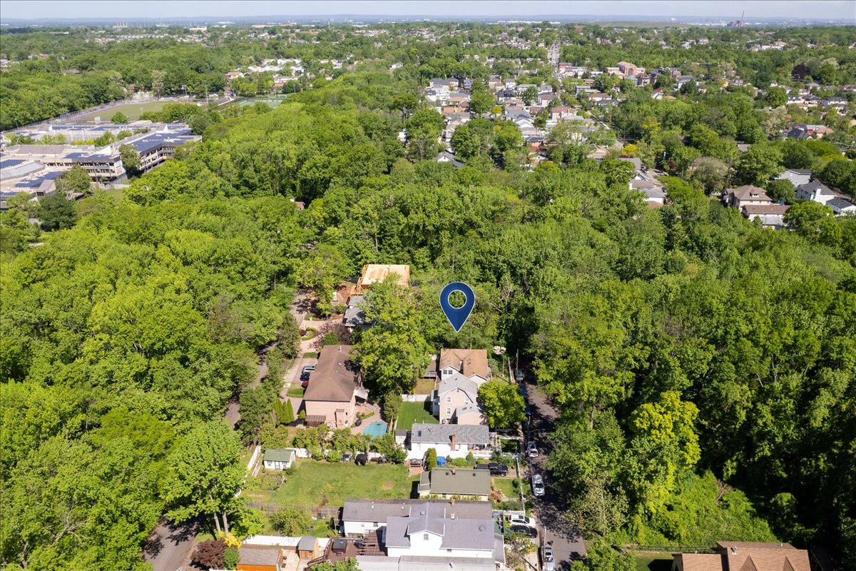 Staten Island, New York, 10312, United States, 2 Bedrooms Bedrooms, ,2 BathroomsBathrooms,Residential,For Sale,1819813