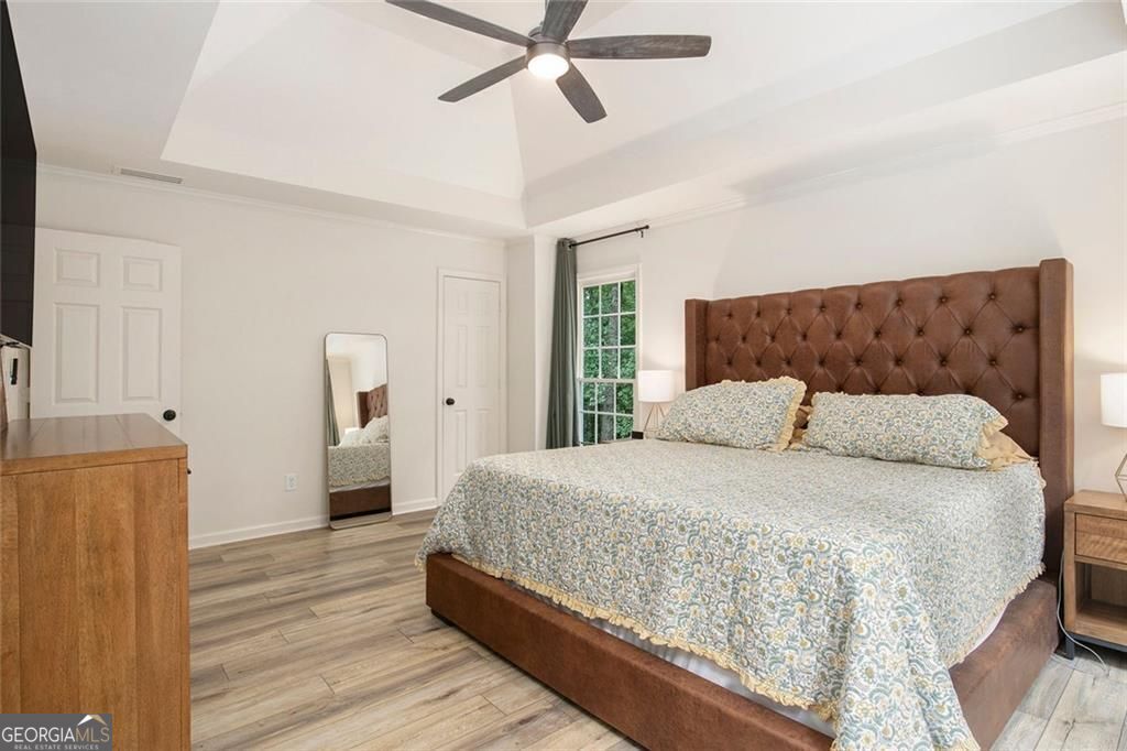 Flowery Branch, Georgia, 30542, United States, 5 Bedrooms Bedrooms, ,4 BathroomsBathrooms,Residential,For Sale,1914640