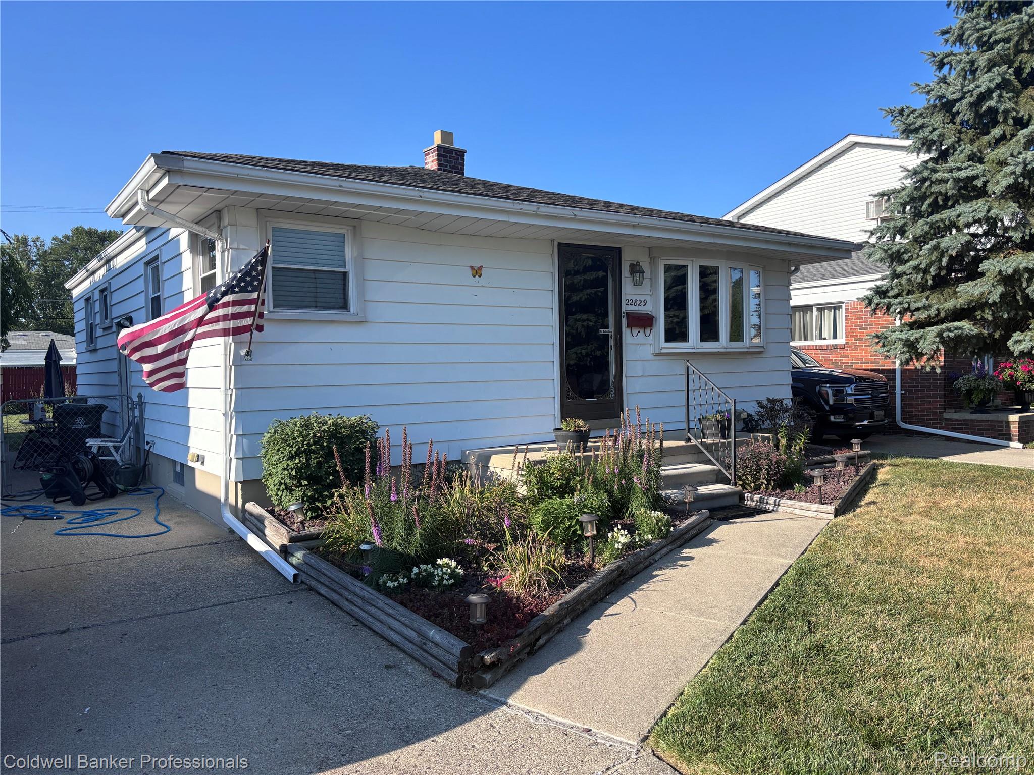 Arcadia St, Saint Clair Shores, MI 48082 #1