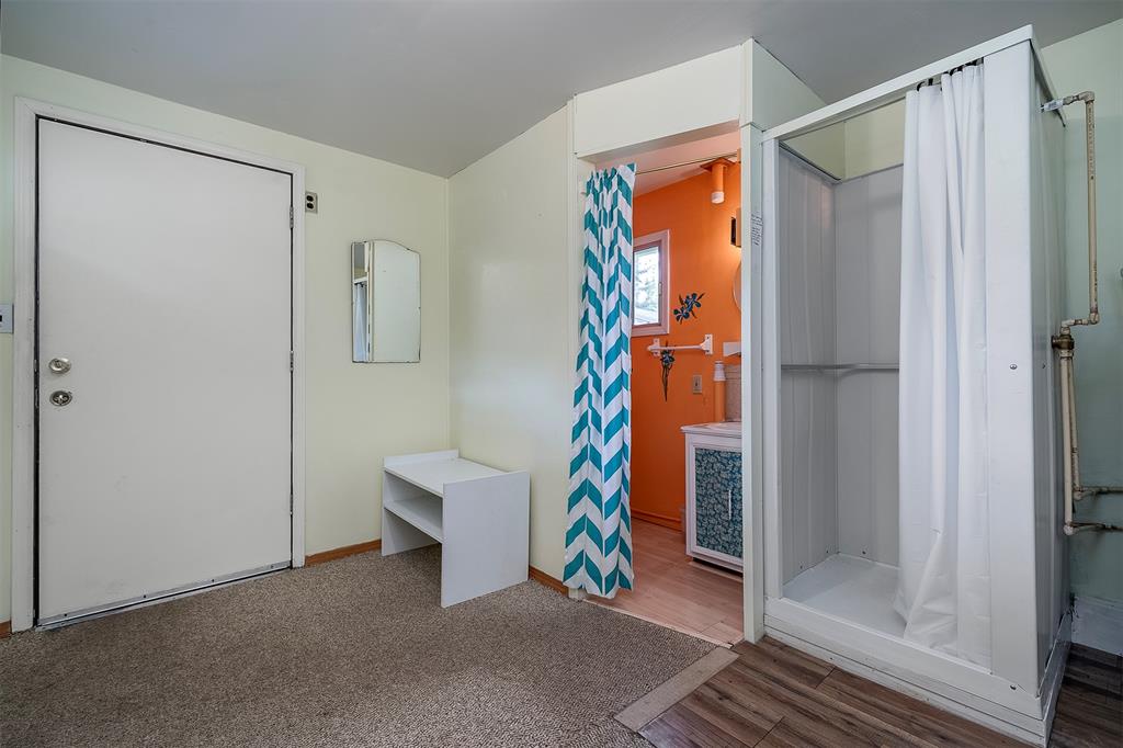 Polson, Montana, 59860, United States, 3 Bedrooms Bedrooms, ,1 BathroomBathrooms,Residential,For Sale,1846037