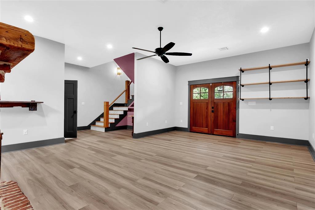 Dequincy, Louisiana, 70633, United States, 5 Bedrooms Bedrooms, ,4 BathroomsBathrooms,Residential,For Sale,1984141