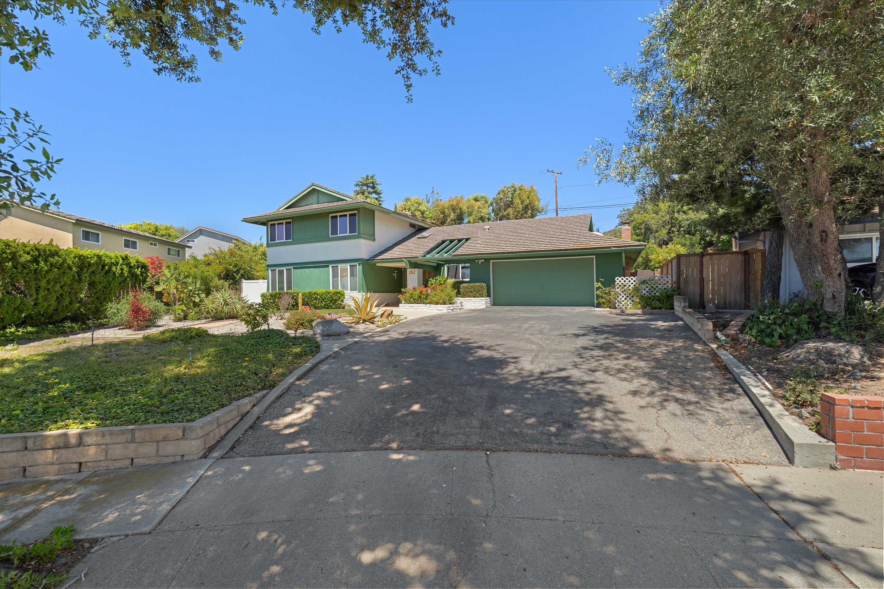Thousand Oaks, California, 91360, United States, 5 Bedrooms Bedrooms, ,3 BathroomsBathrooms,Residential,For Sale,1895028