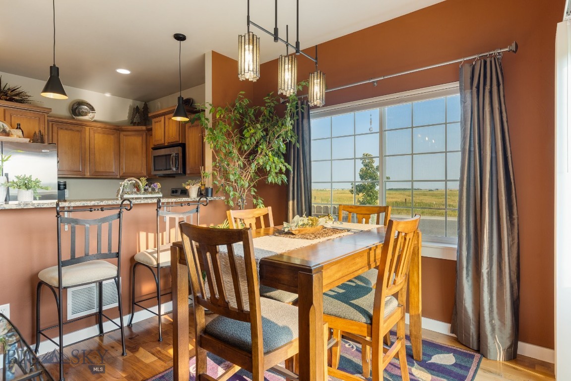 Bozeman, Montana, 59718, United States, 3 Bedrooms Bedrooms, ,3 BathroomsBathrooms,Residential,For Sale,1939094