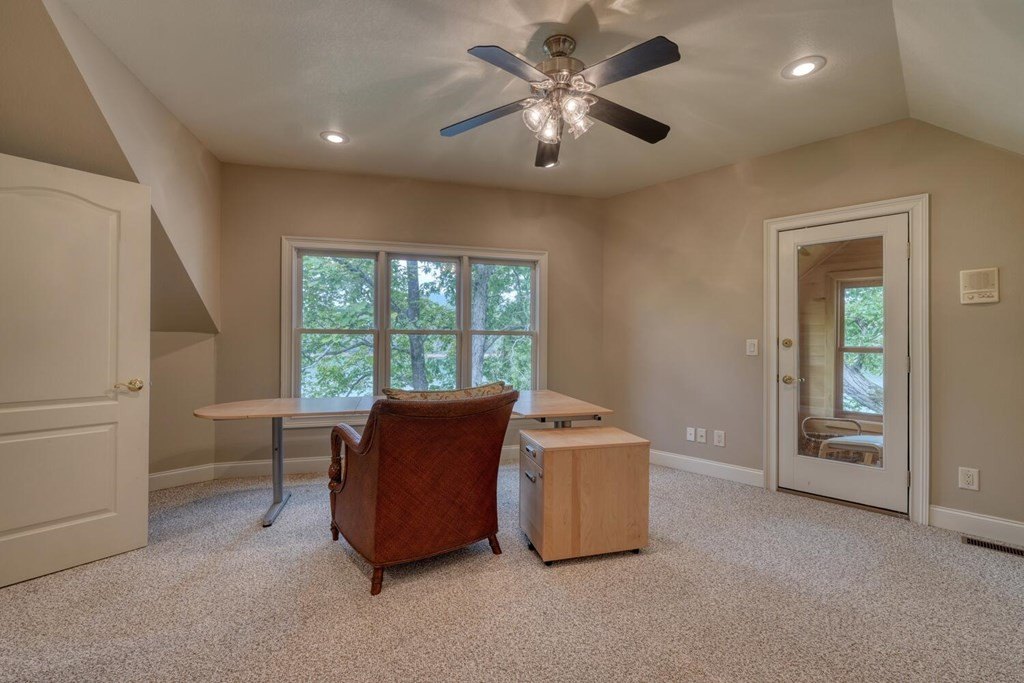 Young Harris, Georgia, 30582, United States, 3 Bedrooms Bedrooms, ,4 BathroomsBathrooms,Residential,For Sale,1975492