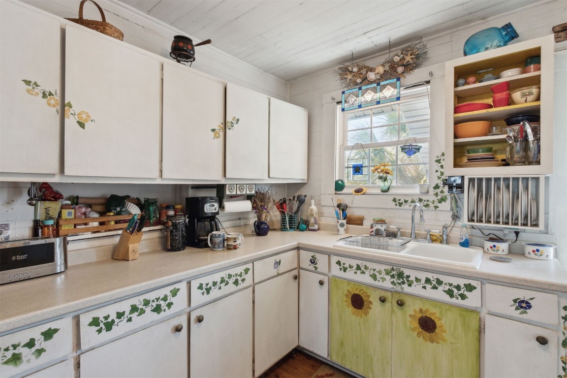 Fernandina Beach, Florida, 32034, United States, 4 Bedrooms Bedrooms, ,2 BathroomsBathrooms,Residential,For Sale,1721923