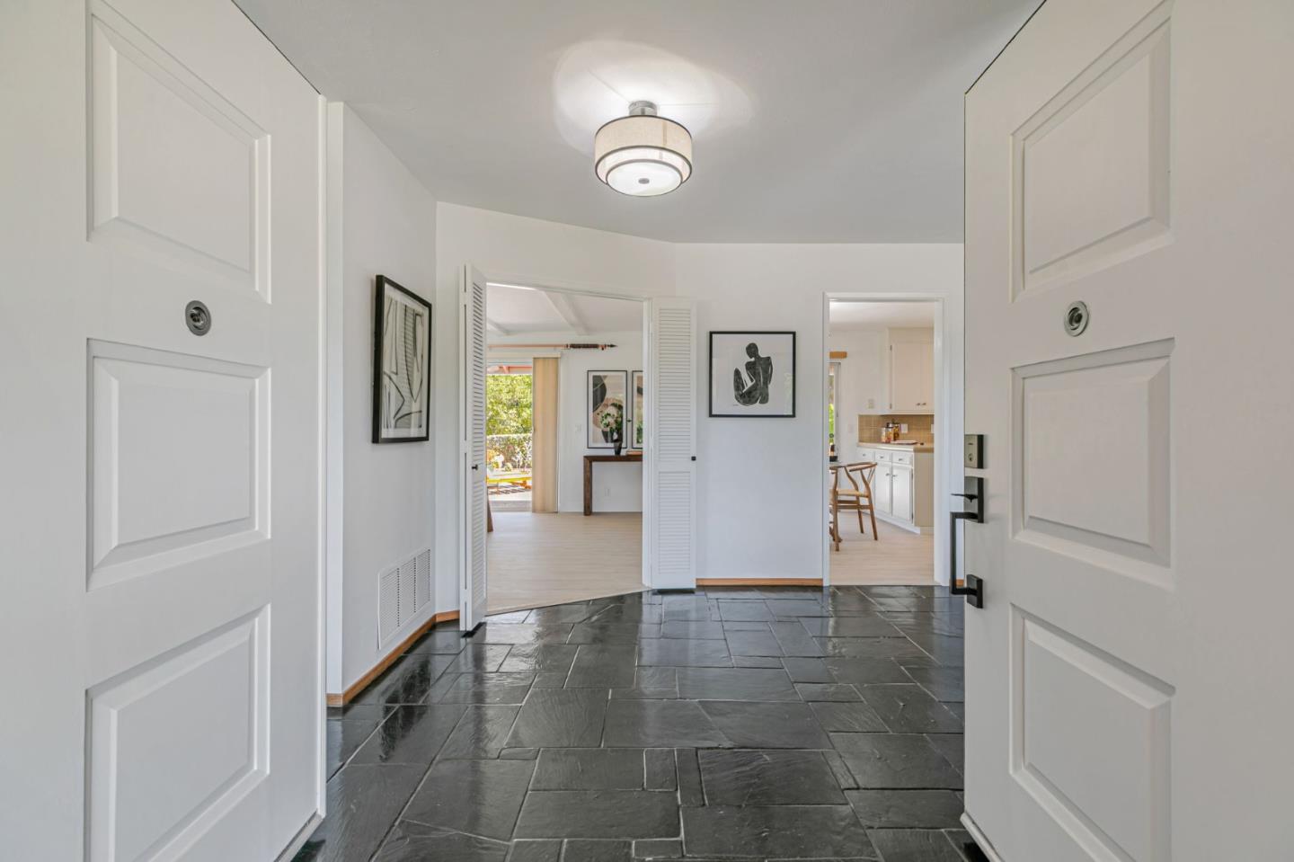 Los Altos, California, 94024, United States, 3 Bedrooms Bedrooms, ,2 BathroomsBathrooms,Residential,For Sale,1941644