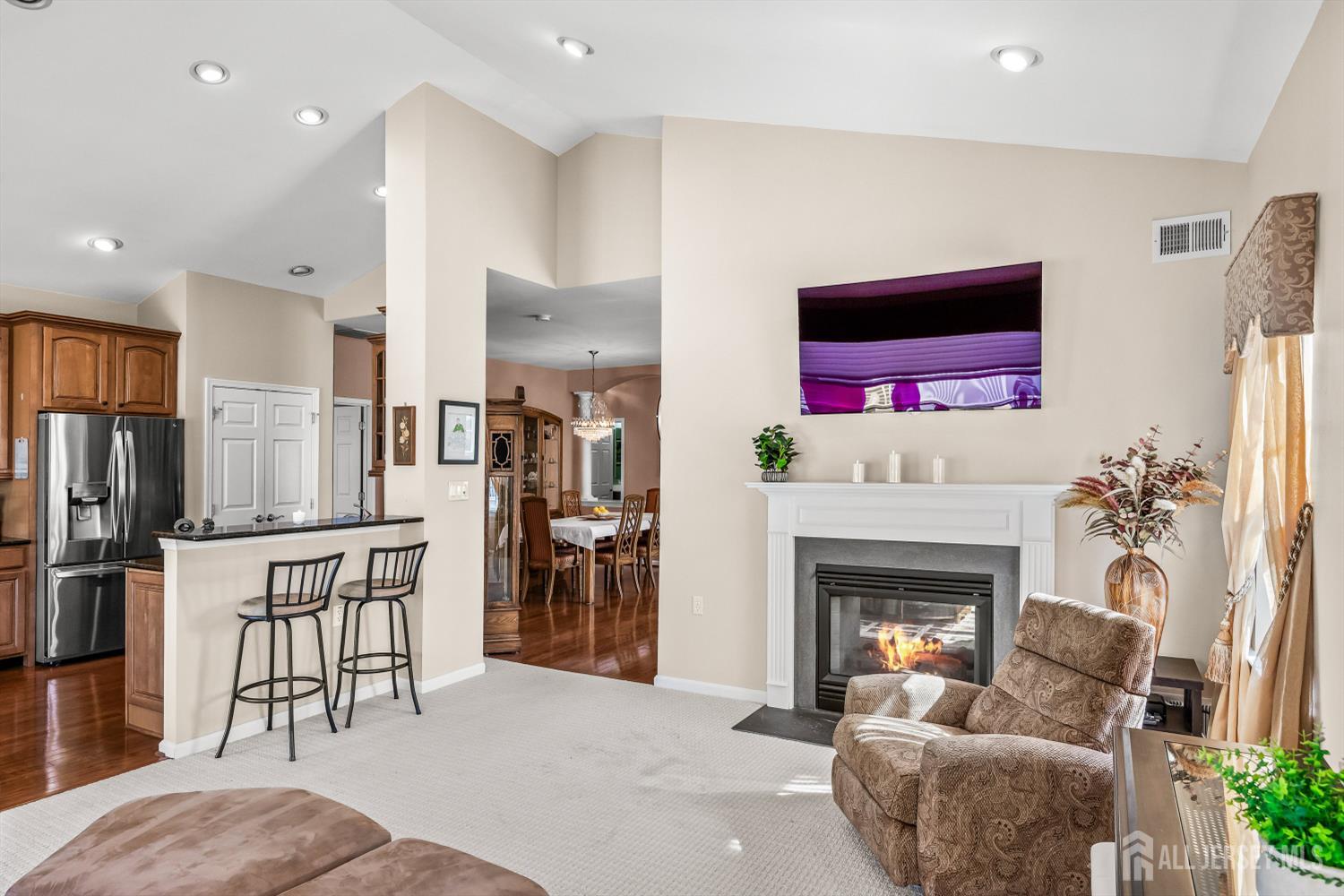 Monroe, New Jersey, 08831, United States, 2 Bedrooms Bedrooms, ,2 BathroomsBathrooms,Residential,For Sale,2034410