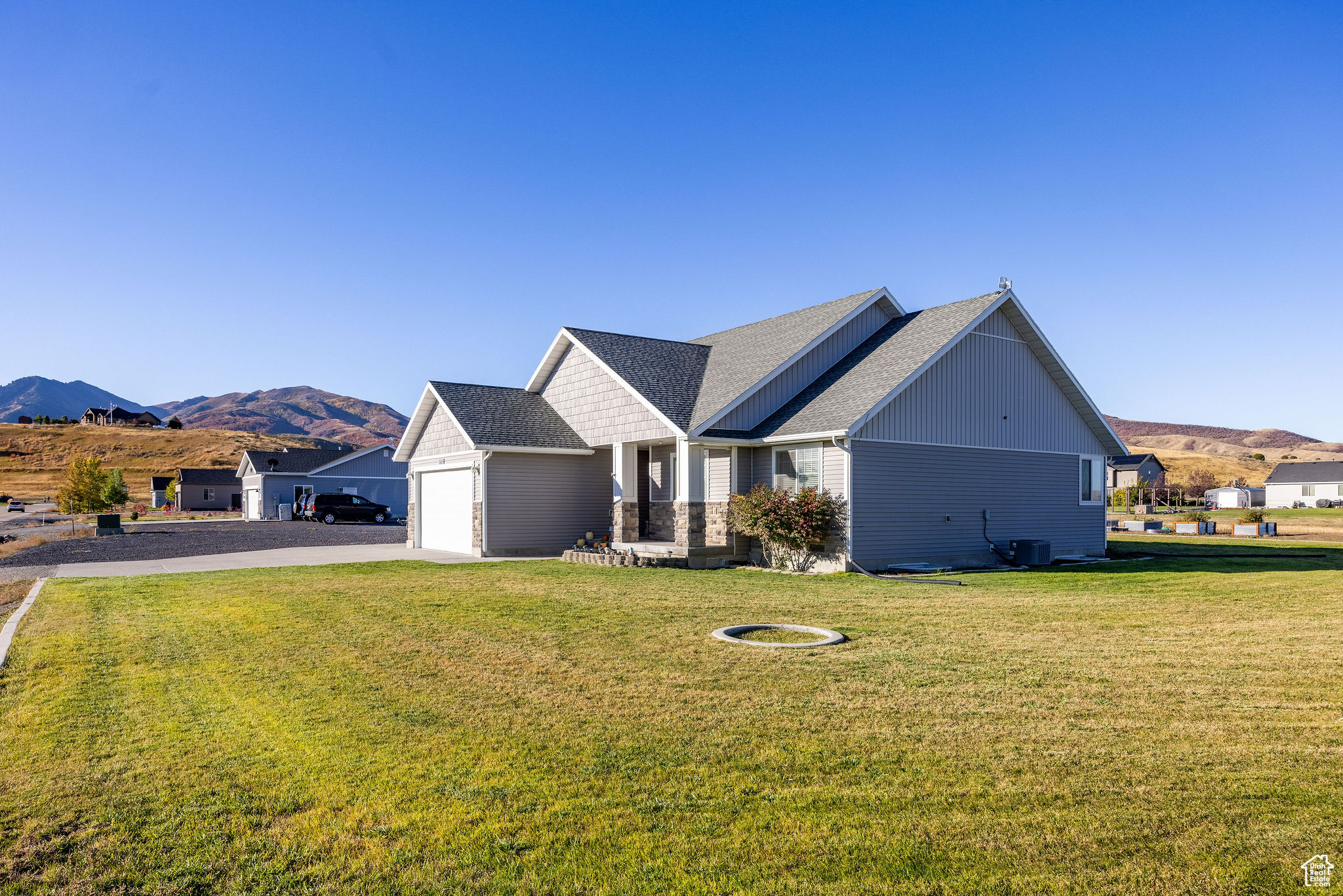 Petersboro, Utah, 84325, United States, 5 Bedrooms Bedrooms, ,2 BathroomsBathrooms,Residential,For Sale,1977679