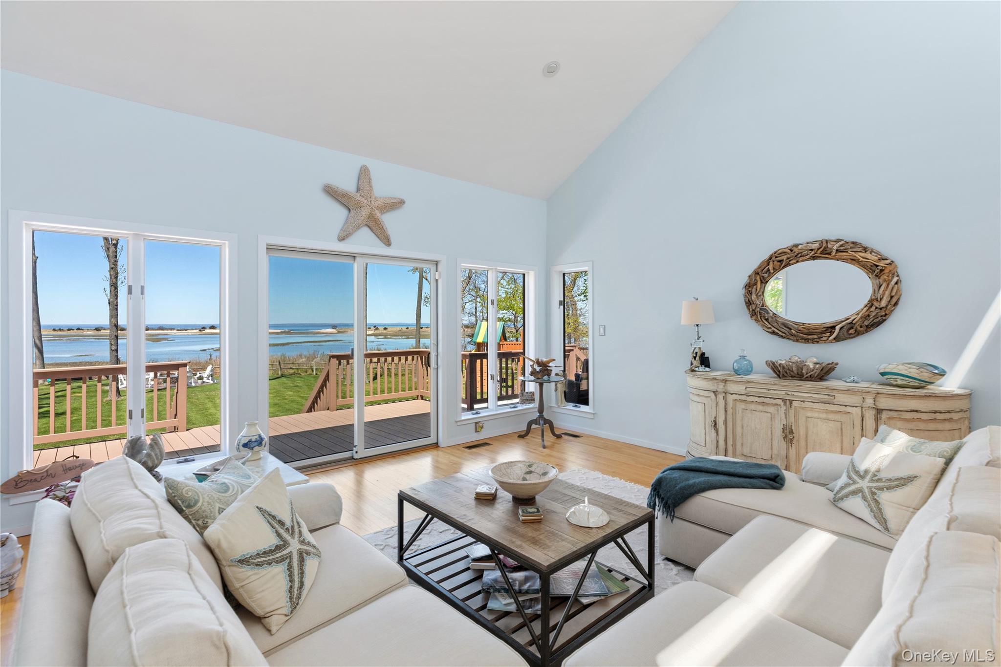 East Setauket, New York, 11733, United States, 5 Bedrooms Bedrooms, ,4 BathroomsBathrooms,Residential,For Sale,2048500
