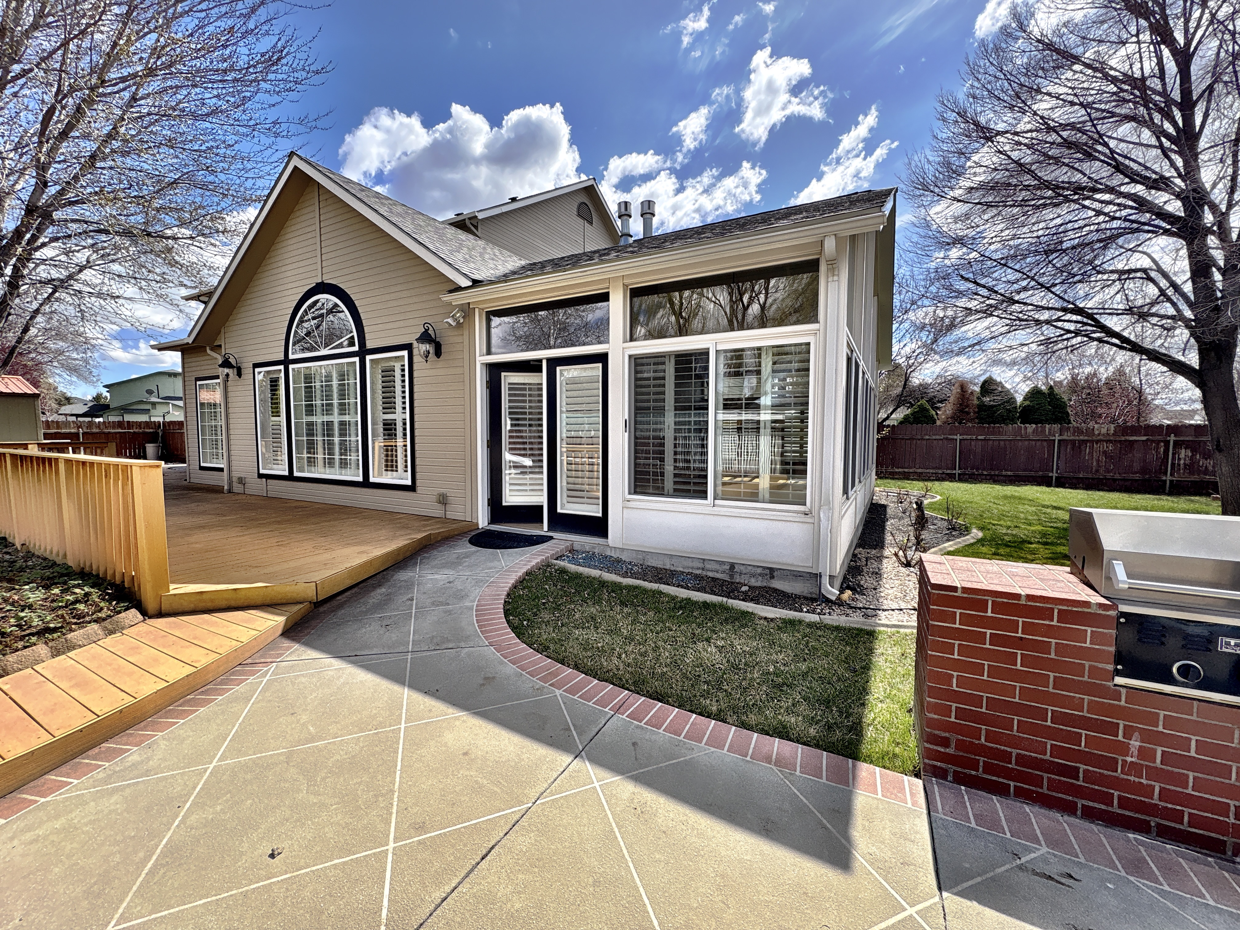 Mountain Home, Idaho, 83647, United States, 4 Bedrooms Bedrooms, ,2 BathroomsBathrooms,Residential,For Sale,1814352