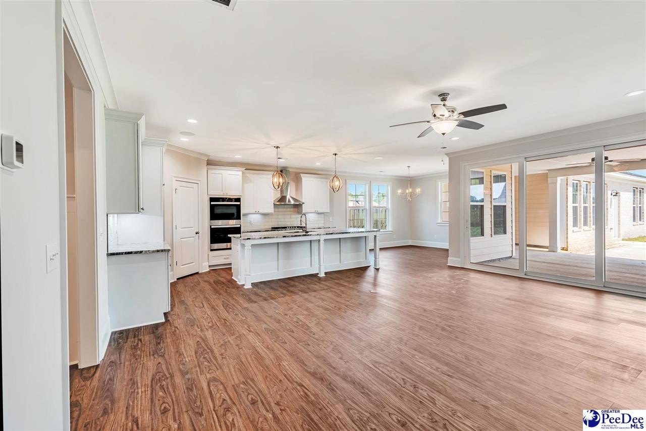 Florence, South Carolina, 29501, United States, 5 Bedrooms Bedrooms, ,5 BathroomsBathrooms,Residential,For Sale,1856314