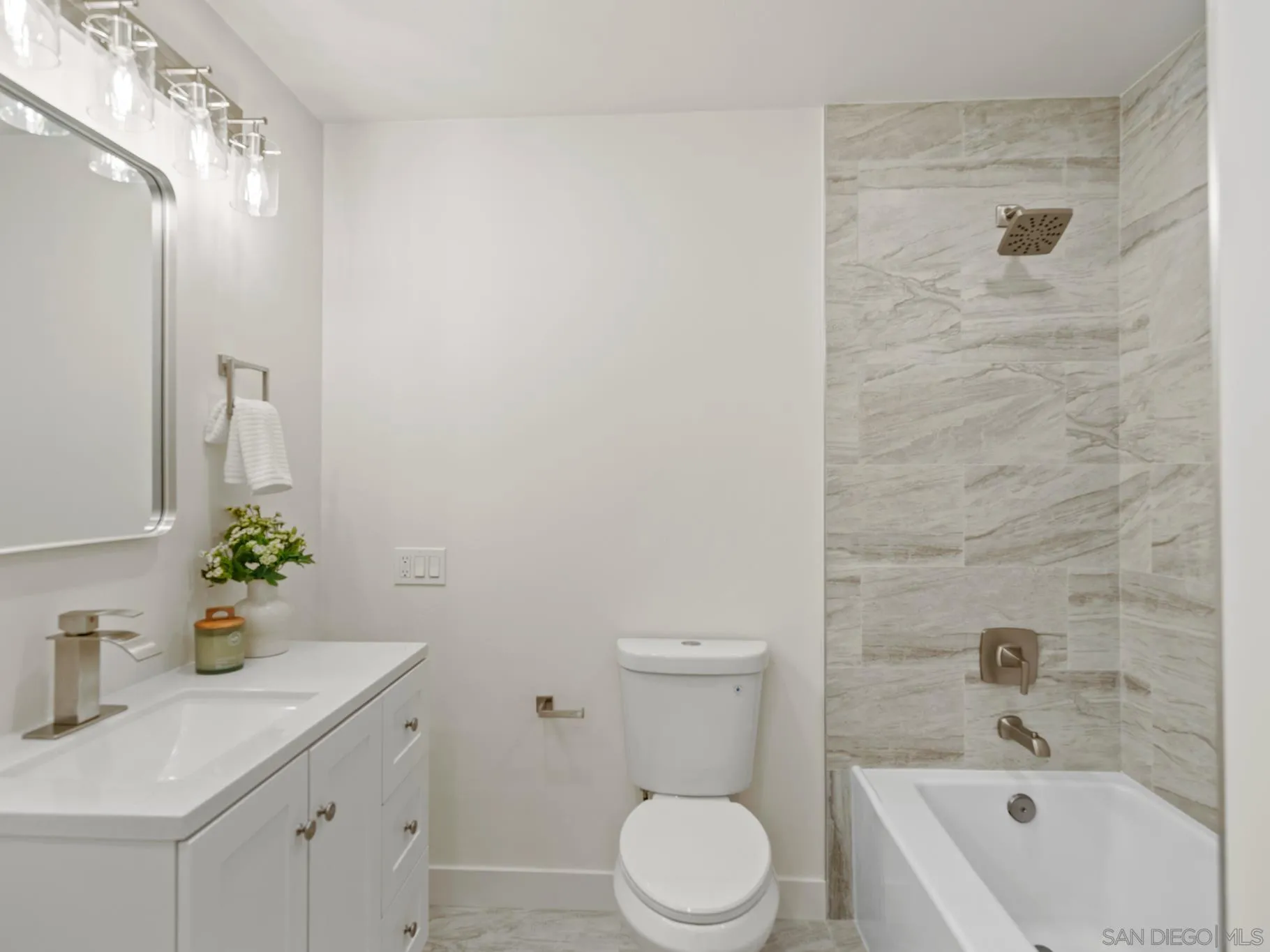 San Diego, California, 92129, United States, 3 Bedrooms Bedrooms, ,2 BathroomsBathrooms,Residential,For Sale,2000829