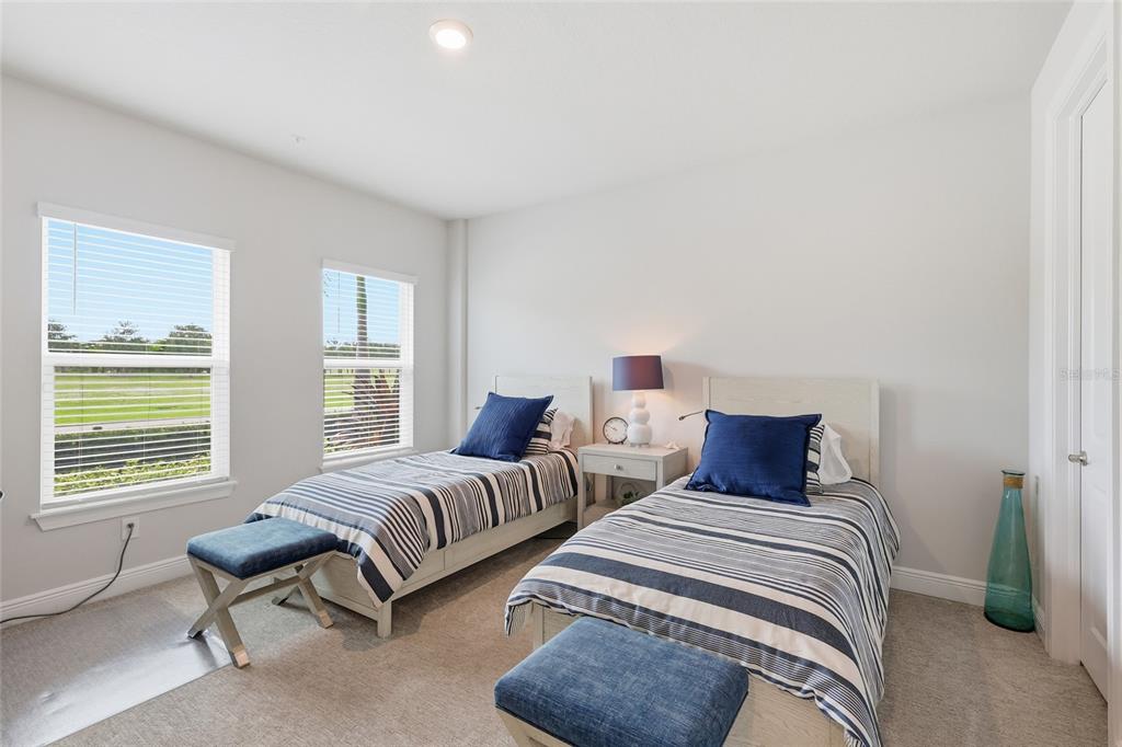 Sarasota, Florida, 34237, United States, 3 Bedrooms Bedrooms, ,4 BathroomsBathrooms,Residential,For Sale,1989213