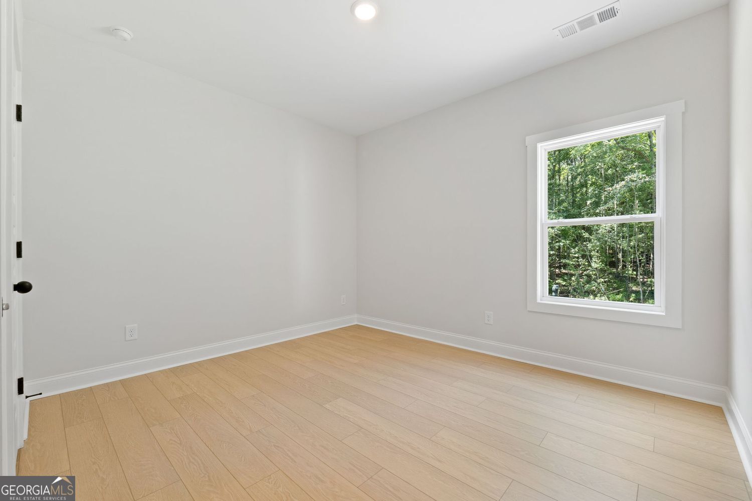 Forsyth, Georgia, 31029, United States, 4 Bedrooms Bedrooms, ,3 BathroomsBathrooms,Residential,For Sale,1922681