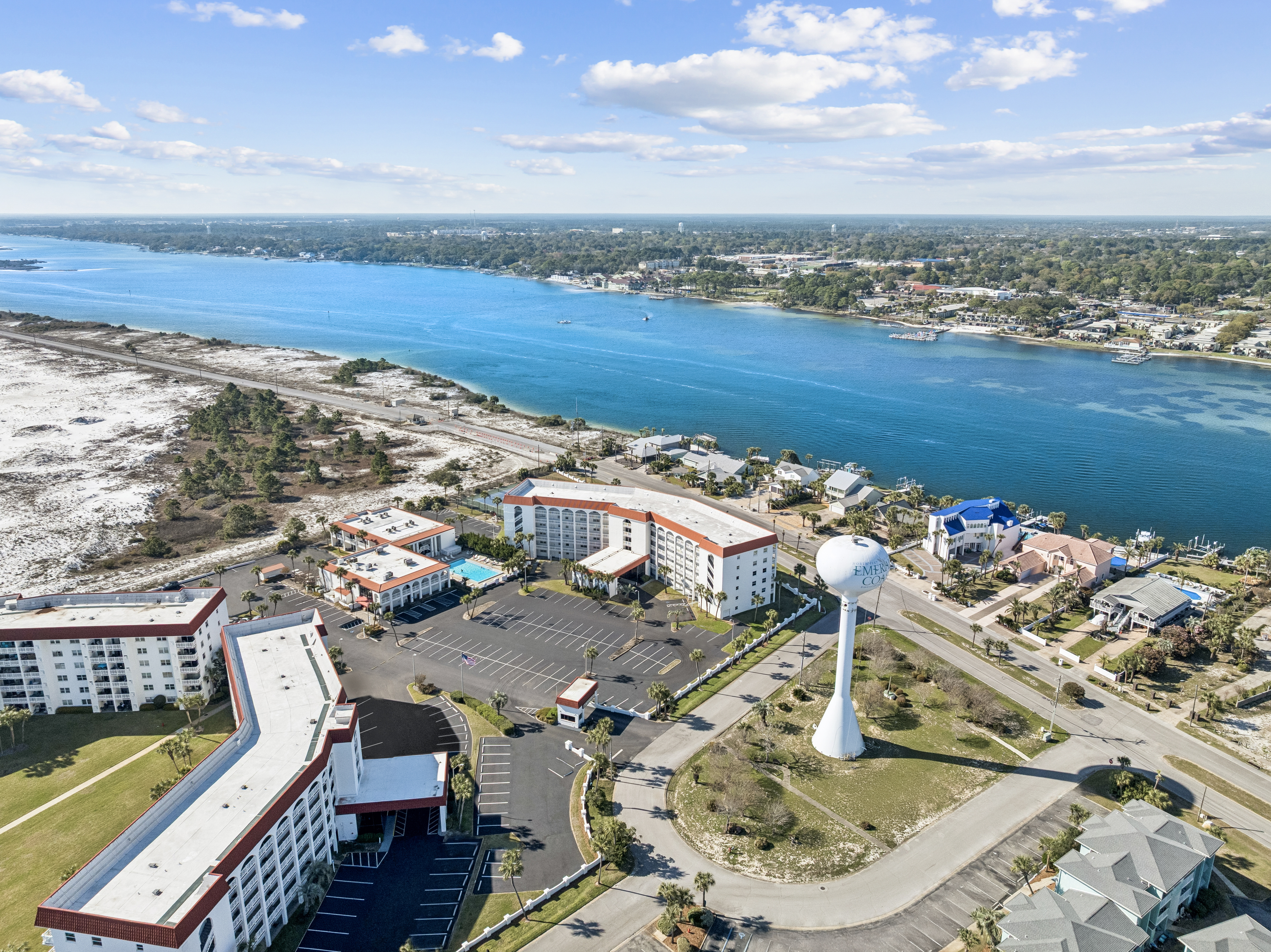  Updated Coastal Condo With Gulf Access And Resort Amenities - 物件實景