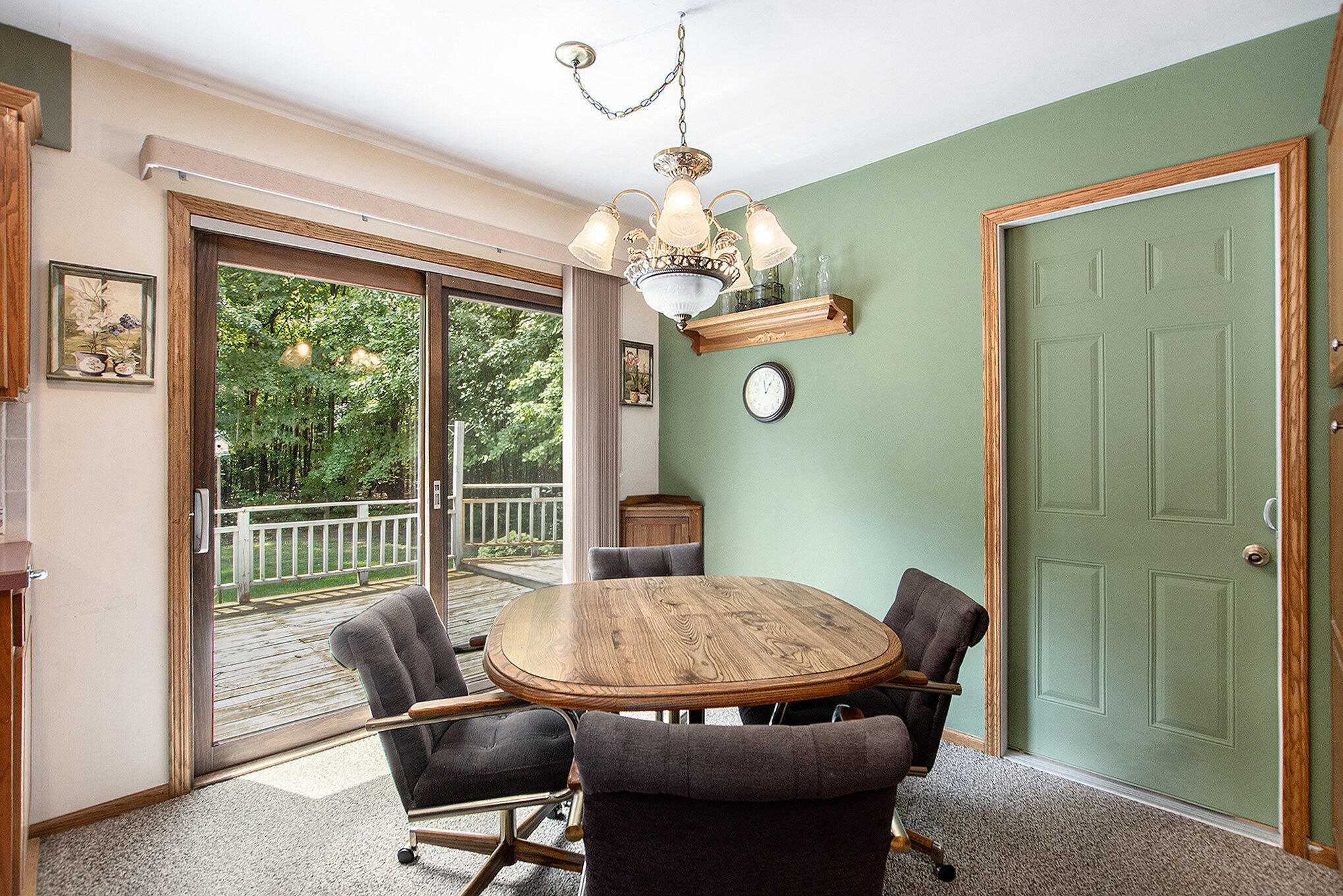 Holland, Michigan, 49424, United States, 3 Bedrooms Bedrooms, ,2 BathroomsBathrooms,Residential,For Sale,1918731