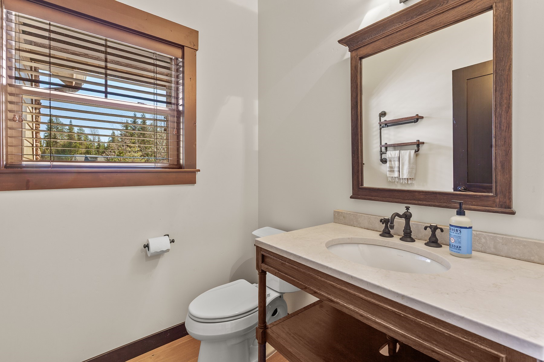  Rare Shop & Home in Forest Ridge - 物件實景