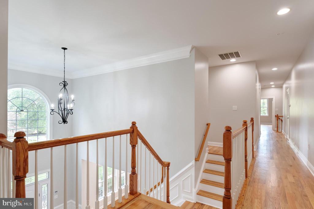 Fairfax, Virginia, 22033, United States, 6 Bedrooms Bedrooms, ,6 BathroomsBathrooms,Residential,For Sale,1973786