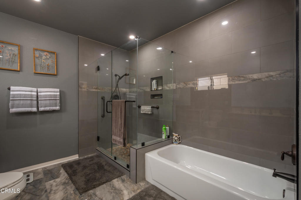 Oxnard, California, 93030, United States, 3 Bedrooms Bedrooms, ,3 BathroomsBathrooms,Residential,For Sale,1974085