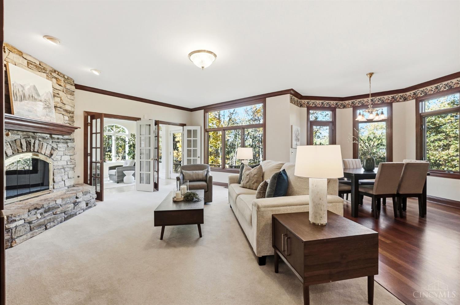 Anderson Twp, Ohio, 45230, United States, 5 Bedrooms Bedrooms, ,6 BathroomsBathrooms,Residential,For Sale,1988245