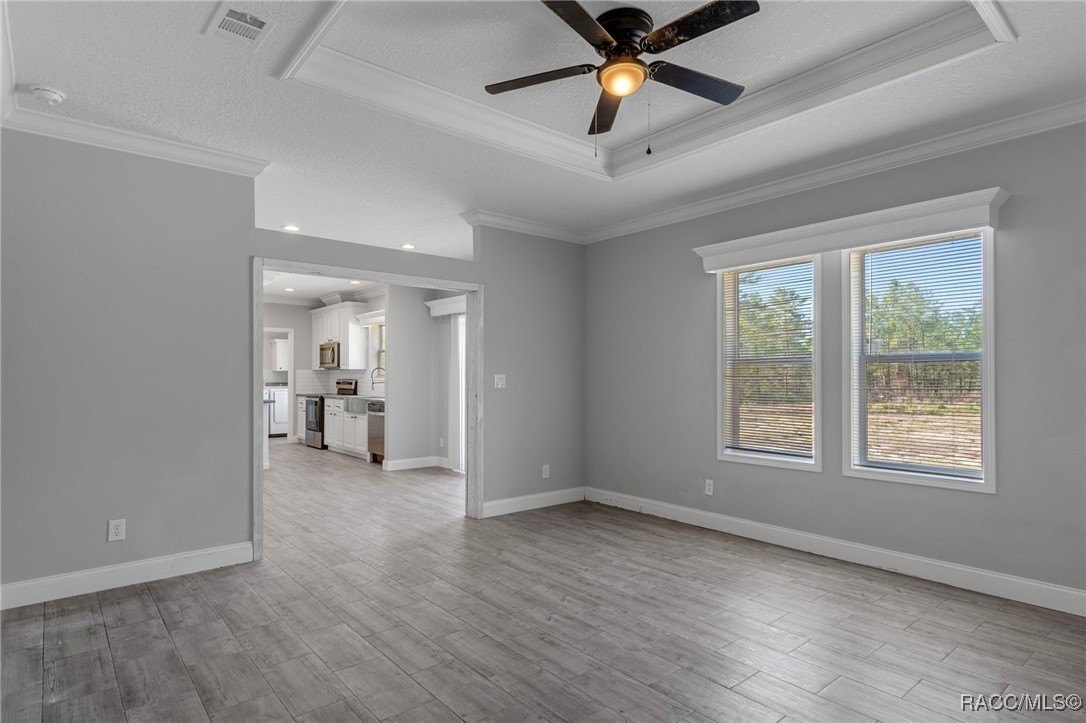 Dunnellon, Florida, 34433, United States, 4 Bedrooms Bedrooms, ,3 BathroomsBathrooms,Residential,For Sale,2008614