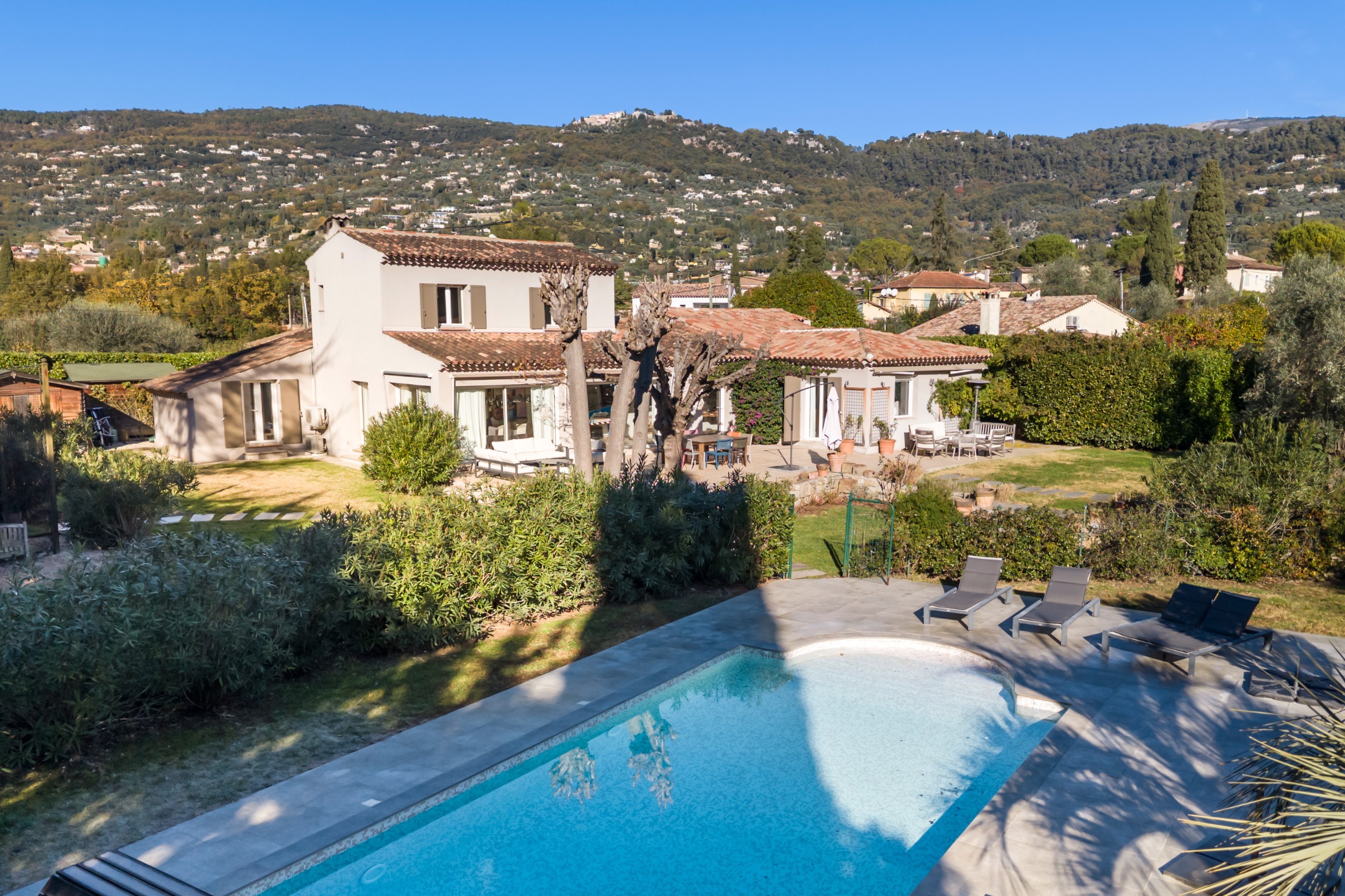  Peymeinade, villa with open views over Cabris, 7 suites, pool and leisure ameni… - 物件實景