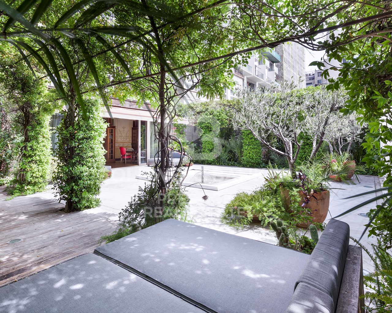 Barcelona, Barcelona, Eixample, La Dreta de l'Eix, Barcelona, Catalonia, ES, 5 Bedrooms Bedrooms, ,5 BathroomsBathrooms,Residential,For Sale,Barcelona, Barcelona, Eixample, La Dreta de l'Eix,1609183