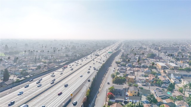 Los Angeles, California, 90003, United States, 3 Bedrooms Bedrooms, ,1 BathroomBathrooms,Residential,For Sale,2008197