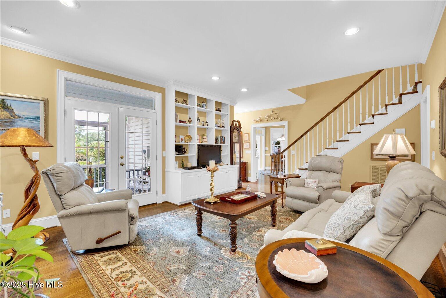 Wilmington, North Carolina, 28403, United States, 4 Bedrooms Bedrooms, ,4 BathroomsBathrooms,Residential,For Sale,1818809