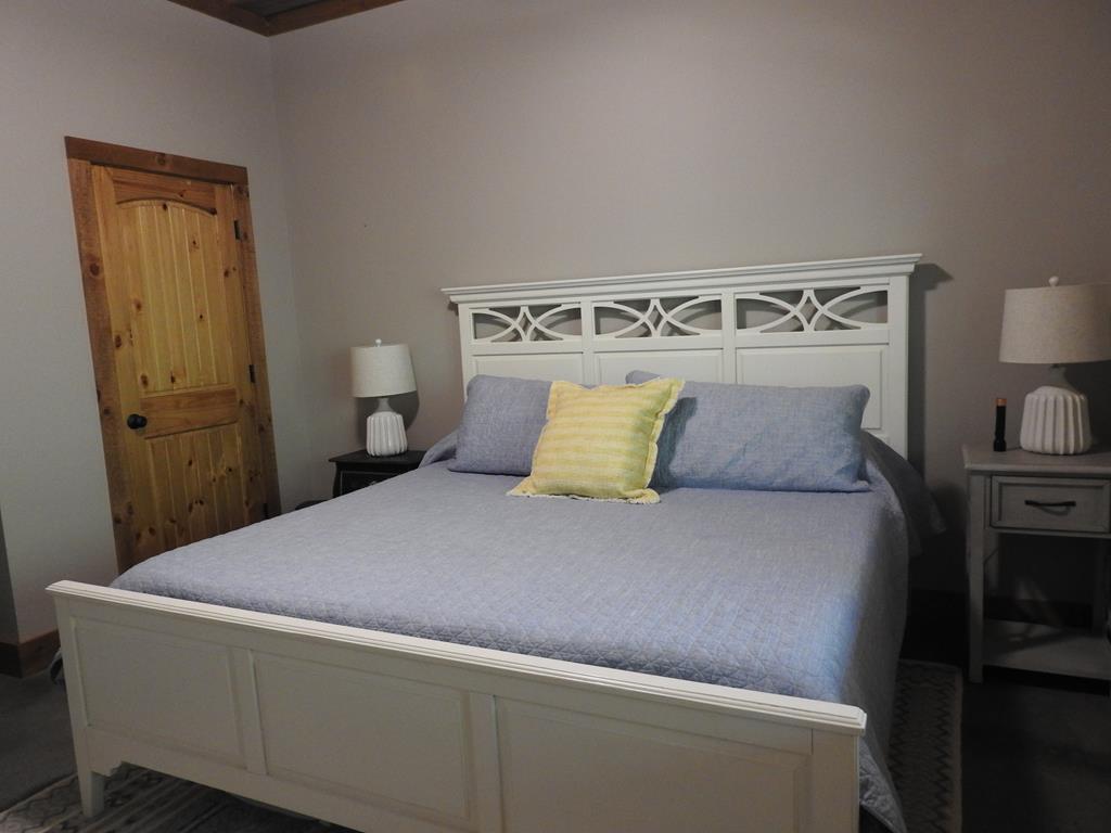 Morganton, Georgia, 30560, United States, 4 Bedrooms Bedrooms, ,4 BathroomsBathrooms,Residential,For Sale,1859082