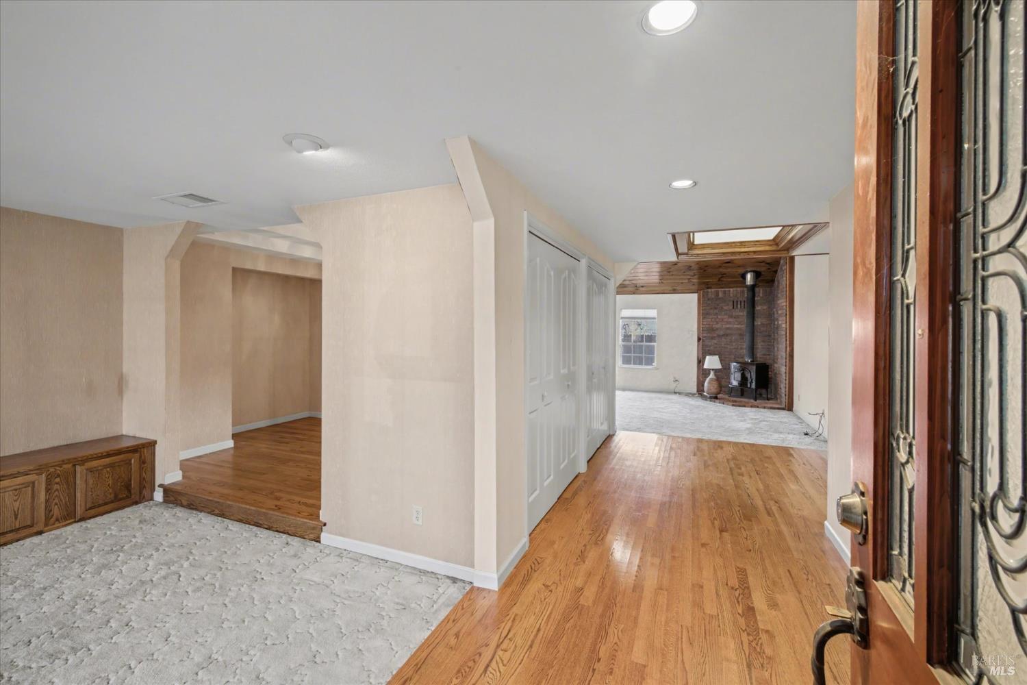 Dixon, California, 95620, United States, 3 Bedrooms Bedrooms, ,3 BathroomsBathrooms,Residential,For Sale,2012017