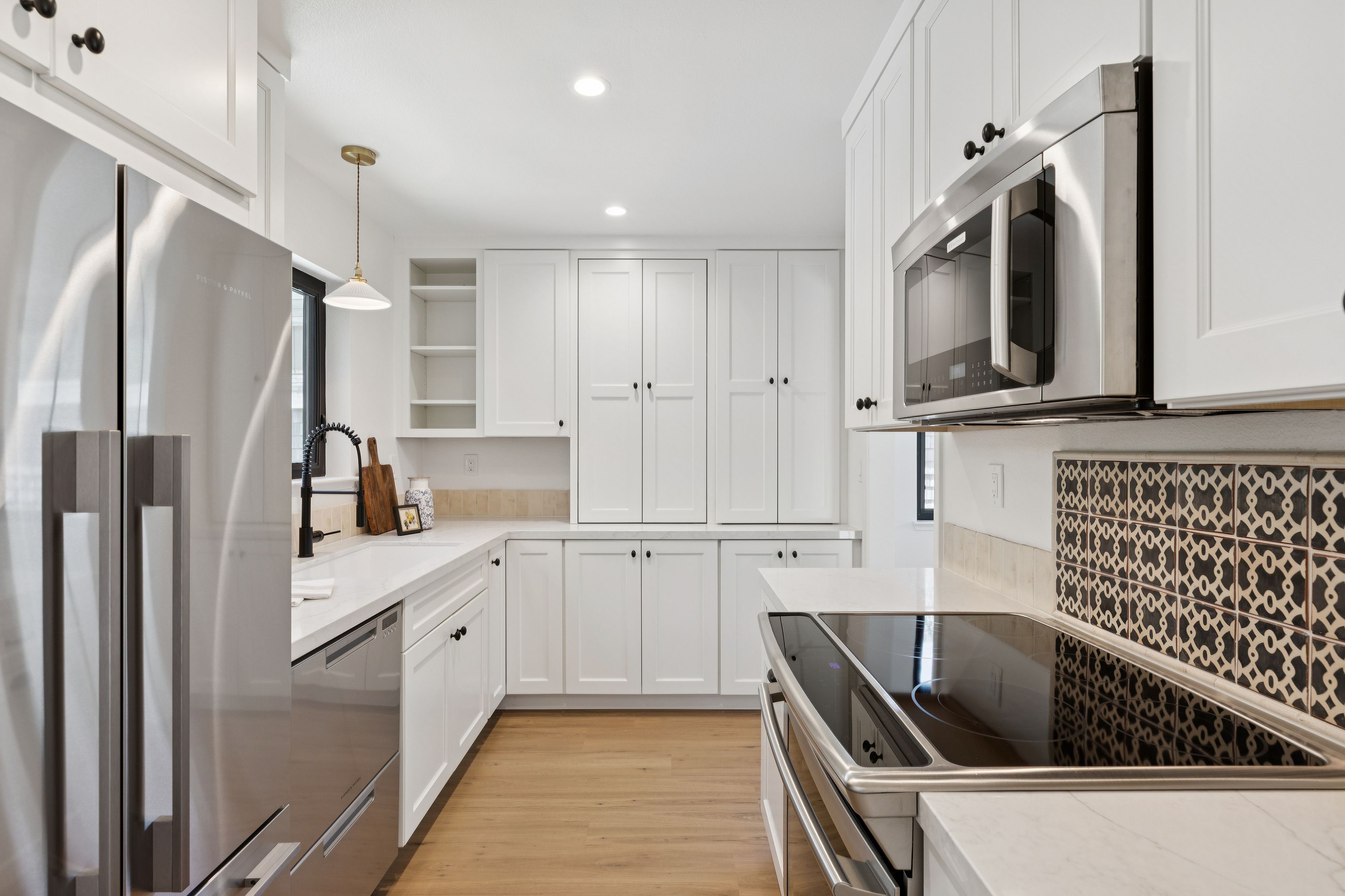  762 Crocus Drive - 物件實景