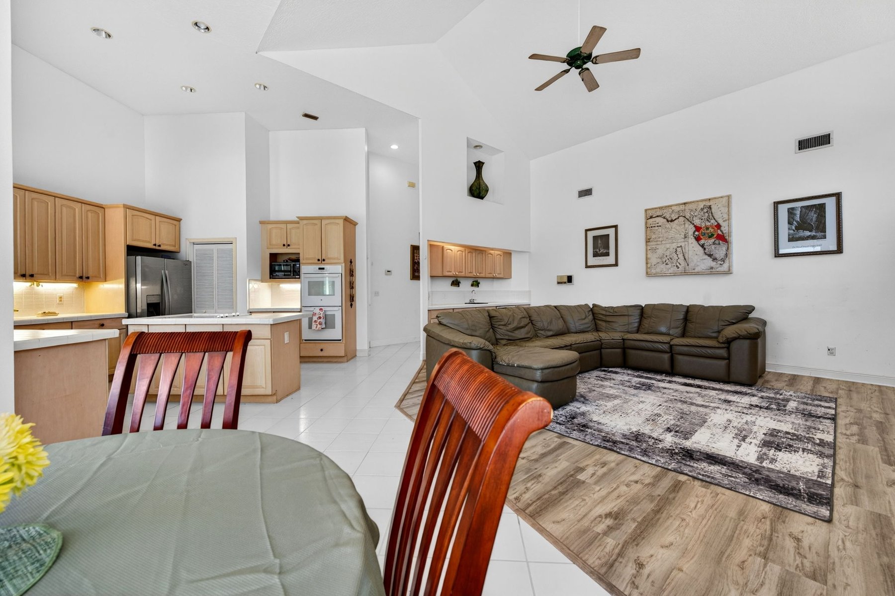  900 Bluegrass Lane, Rockledge, FL, 32955 - 物件實景