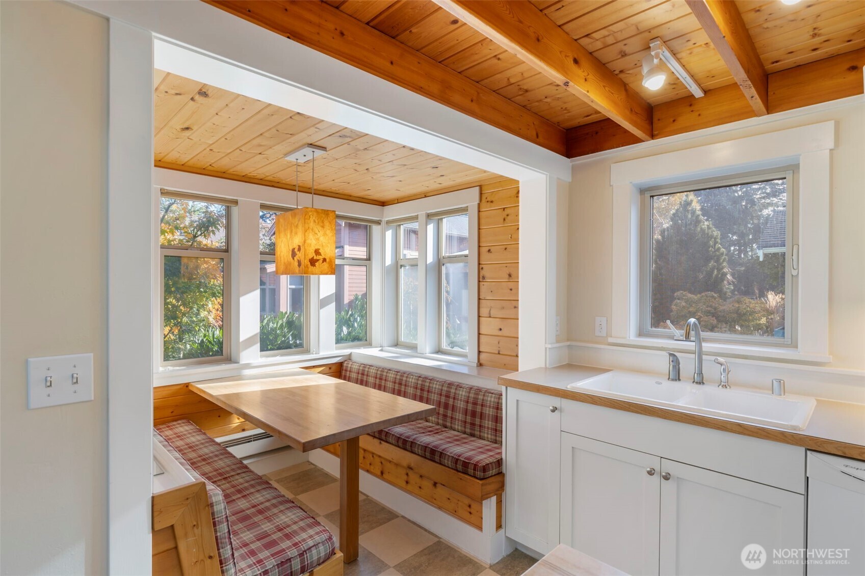 Port Townsend, Washington, 98368, United States, 2 Bedrooms Bedrooms, ,1 BathroomBathrooms,Residential,For Sale,1989470