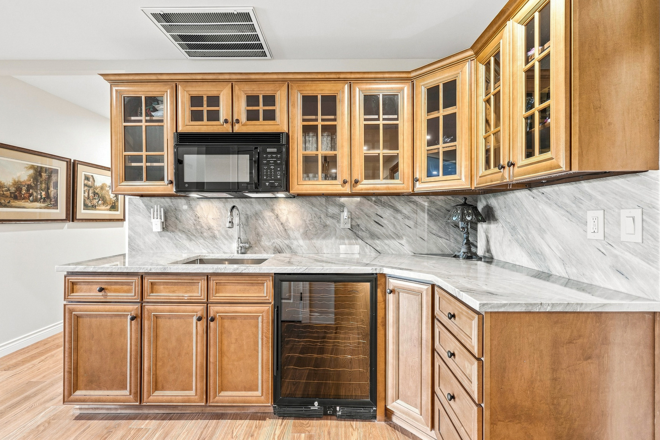  Welcome to 292 Meadow Hills Dr - 物件實景