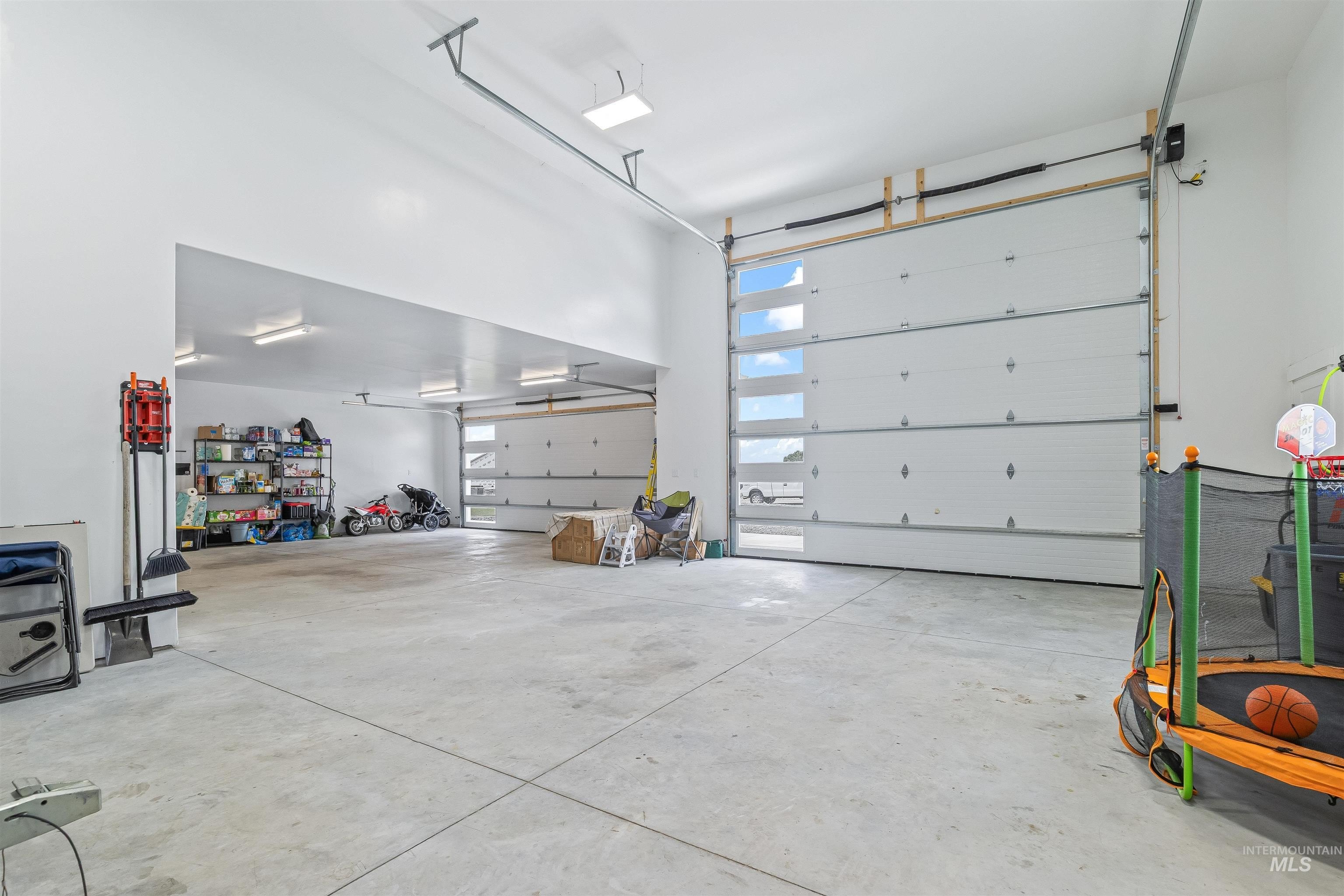 Lewiston, Idaho, 83501-6253, United States, 3 Bedrooms Bedrooms, ,2 BathroomsBathrooms,Residential,For Sale,1978096