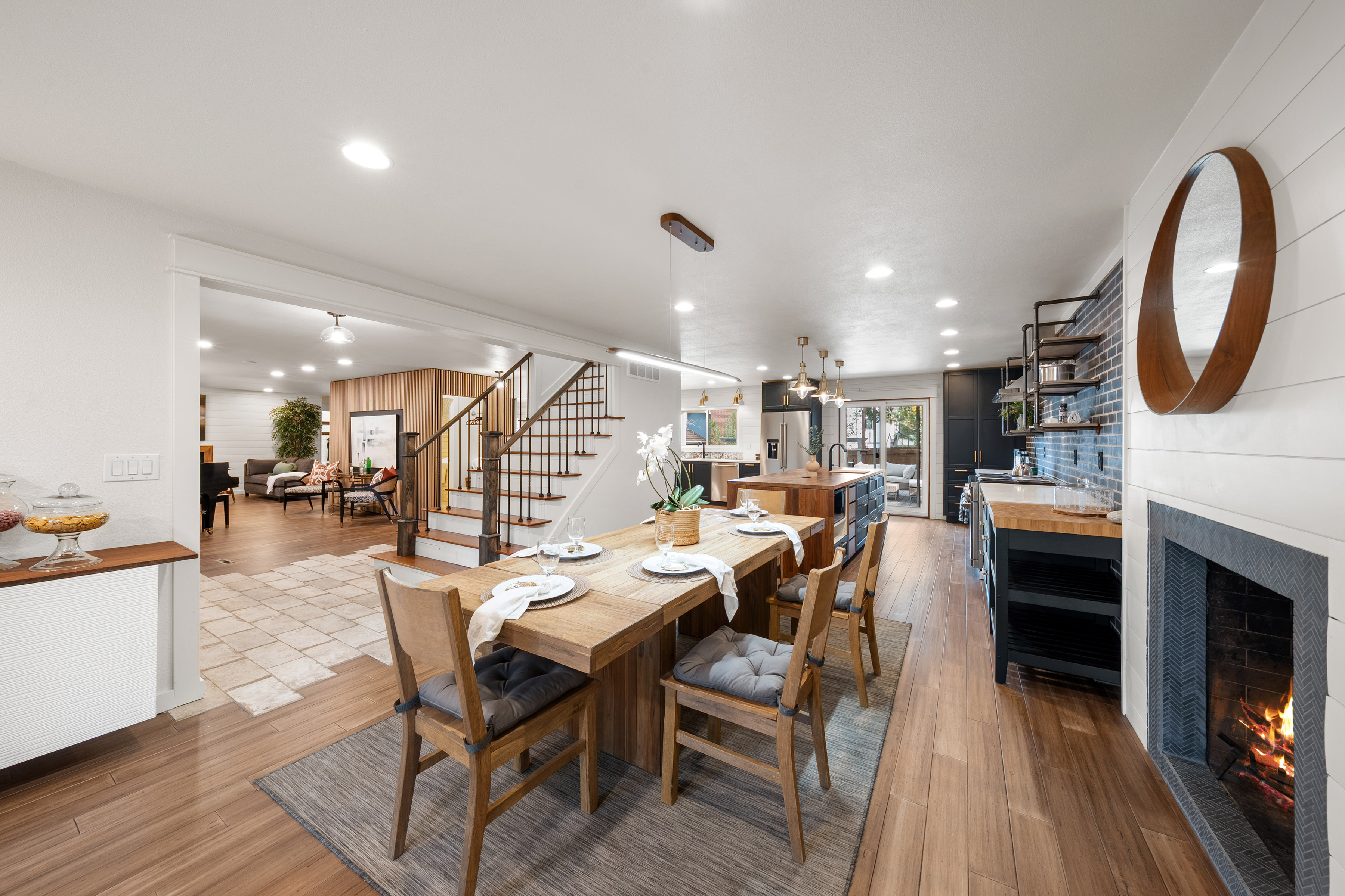  Reimagined Industrial Farmhouse in The Hills at Cherry Creek - 物件實景