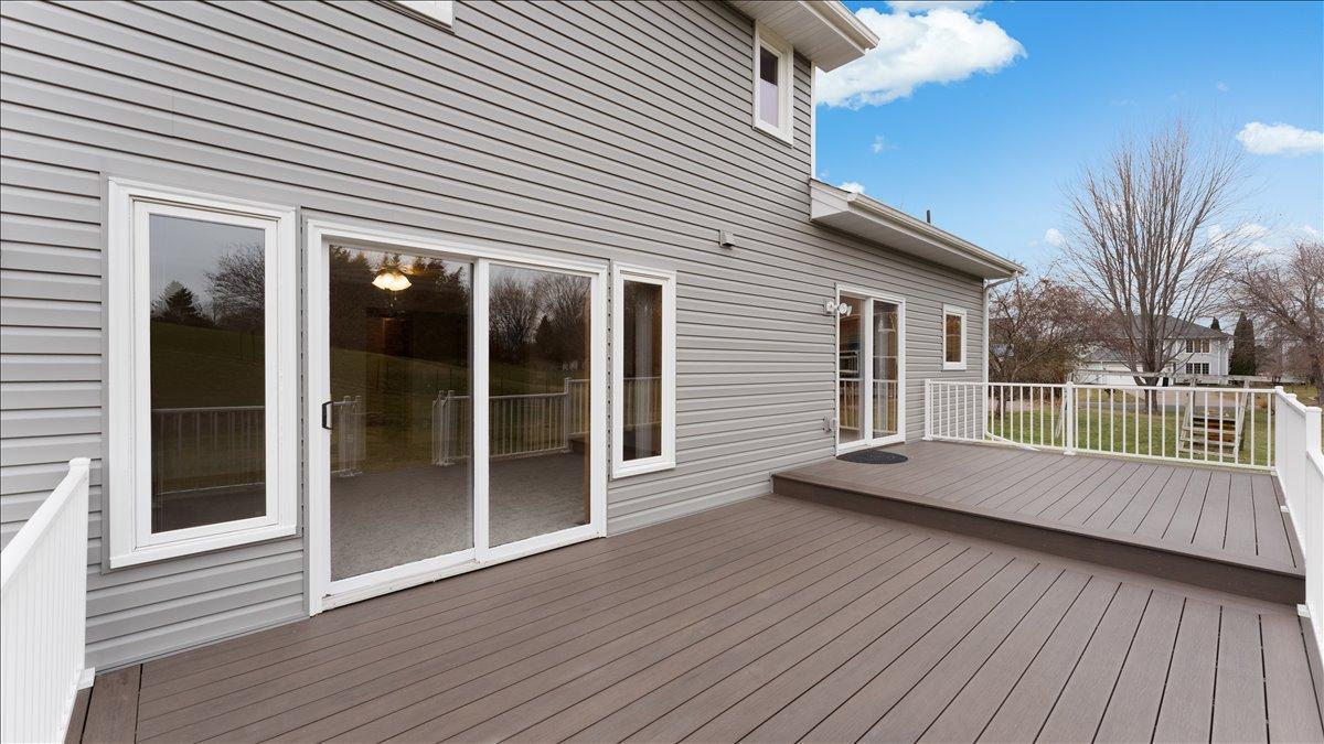 Medina, Minnesota, 55340, United States, 4 Bedrooms Bedrooms, ,2 BathroomsBathrooms,Residential,For Sale,2003439