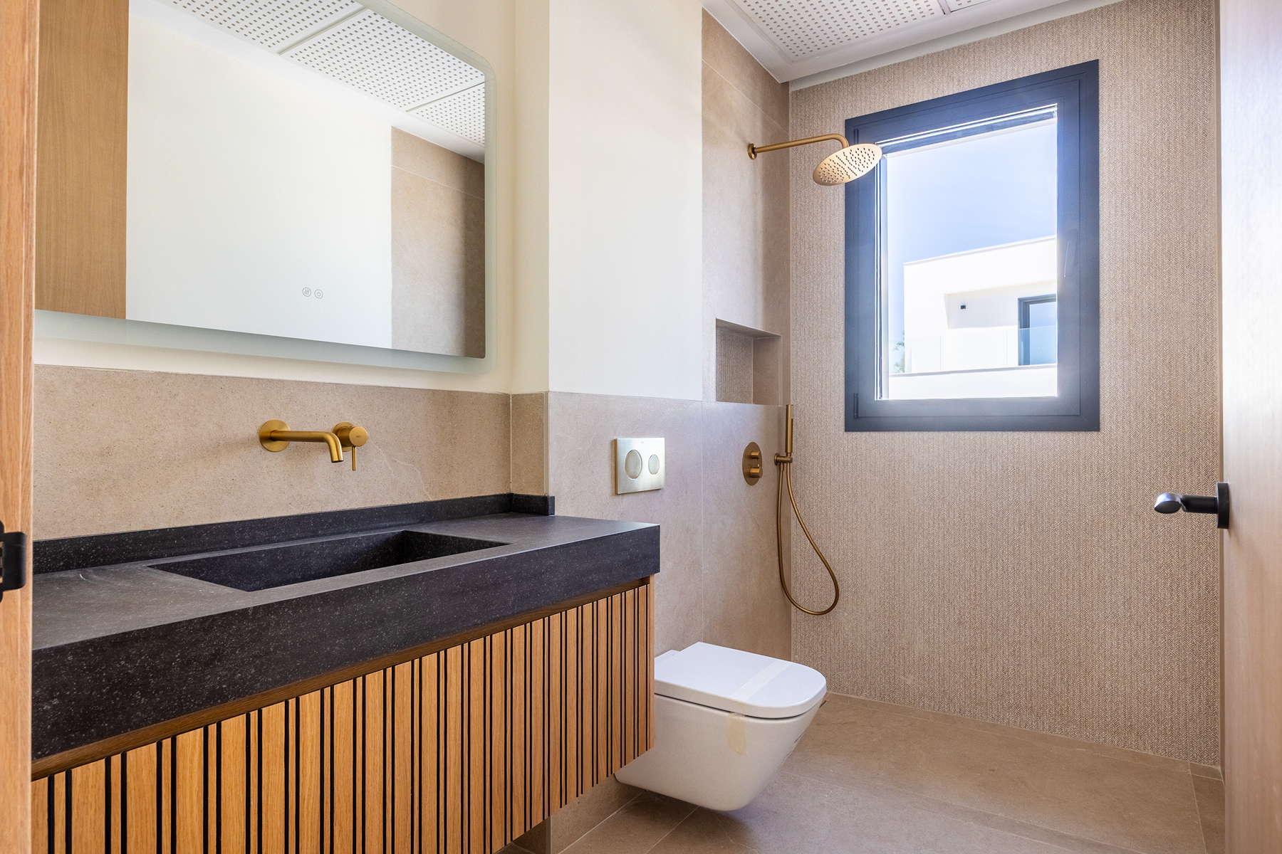  Newly built house with garden, pool, and open views over Seville - 物件實景