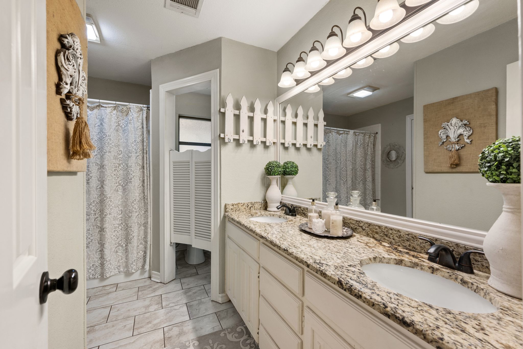  3229 David Drive, Hurst, TX, 76054 - 物件實景