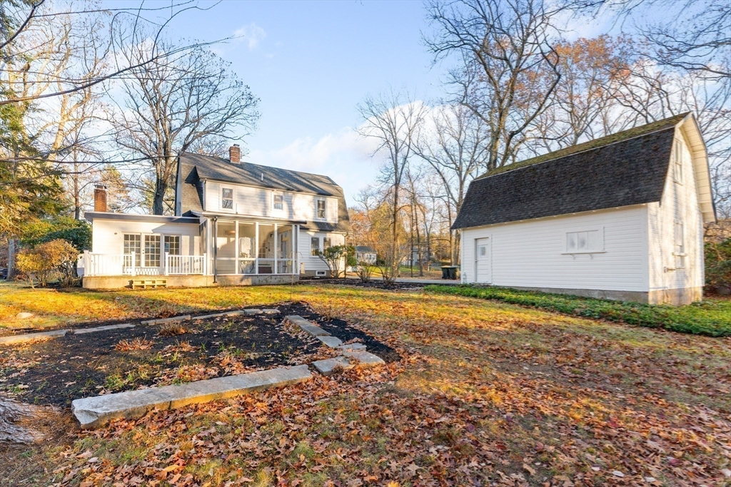 Franklin, Massachusetts, 02038, United States, 4 Bedrooms Bedrooms, ,2 BathroomsBathrooms,Residential,For Sale,2005165