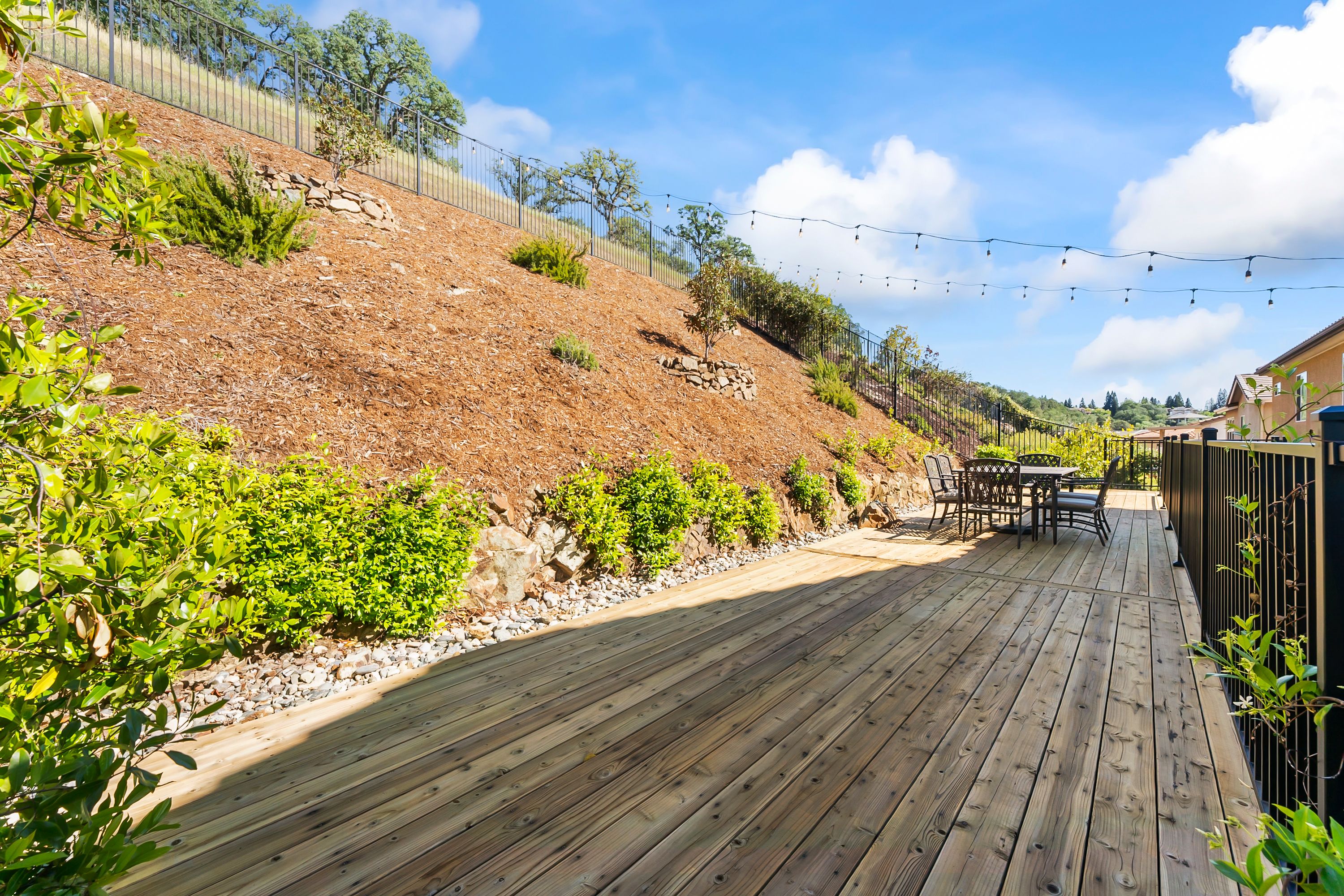  Thoughtful Design Meets Unbeatable El Dorado Hills Location - 物件實景
