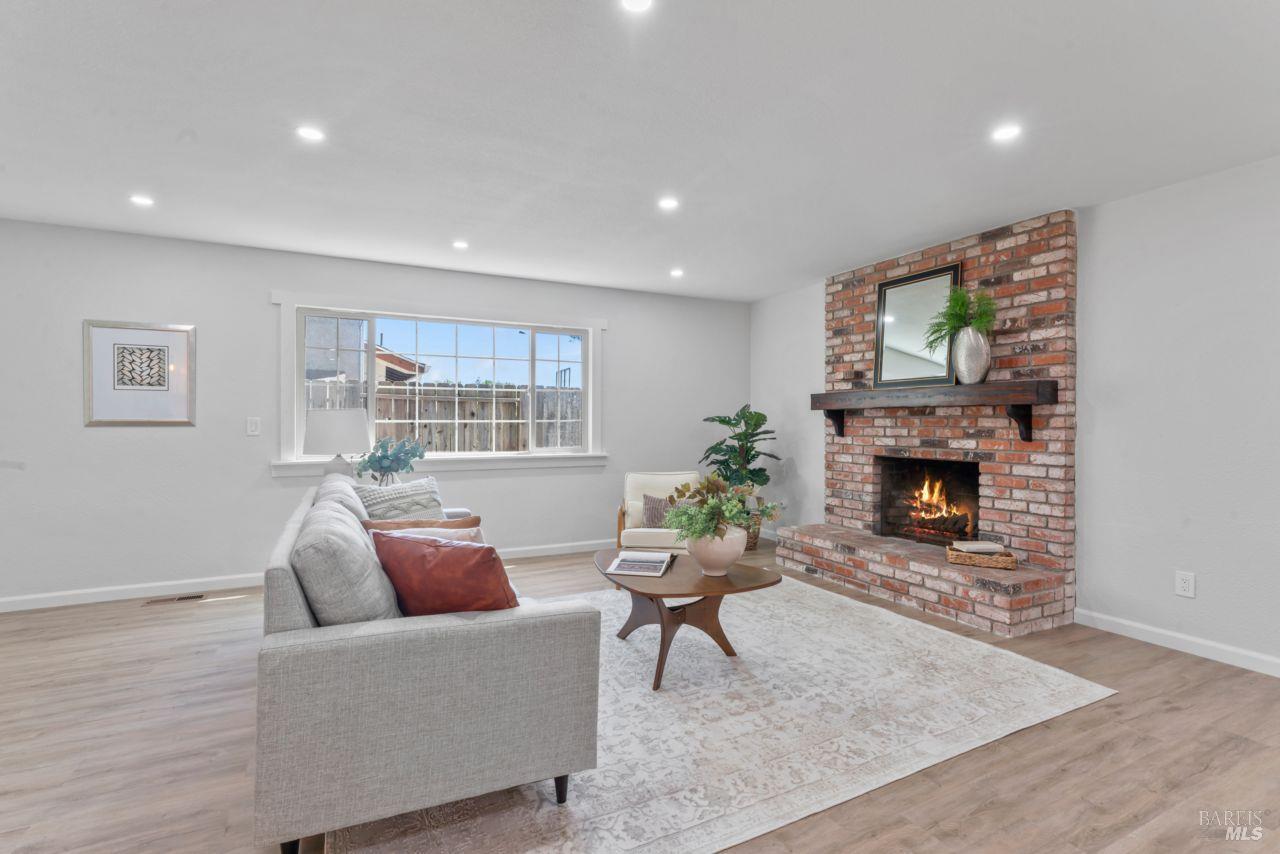 Fairfield, California, 94533, United States, 3 Bedrooms Bedrooms, ,3 BathroomsBathrooms,Residential,For Sale,1987384