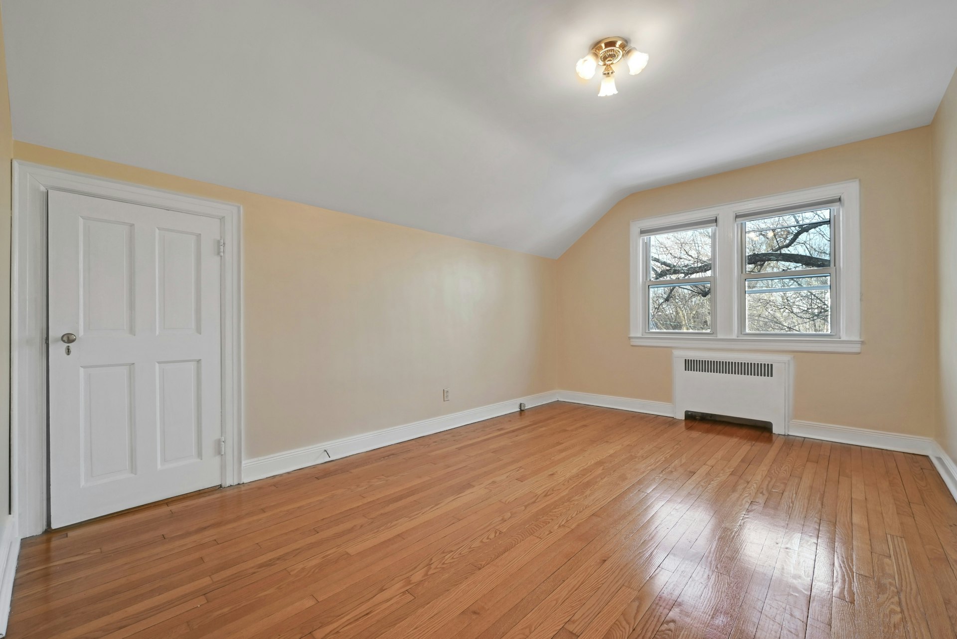  40 Clinton Avenue, Tenafly, NJ, 07670 - 物件實景