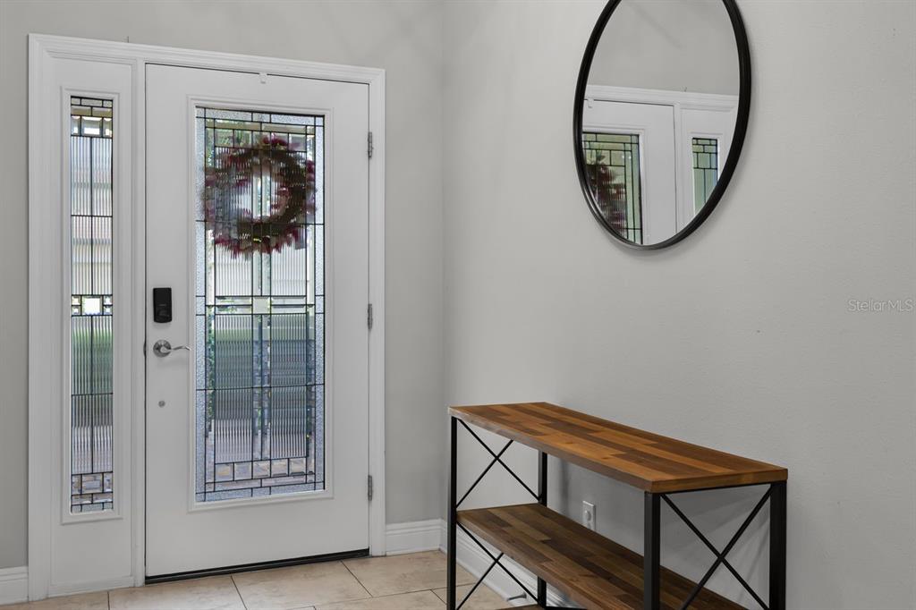 Lakeland, Florida, 33810, United States, 4 Bedrooms Bedrooms, ,3 BathroomsBathrooms,Residential,For Sale,1950901