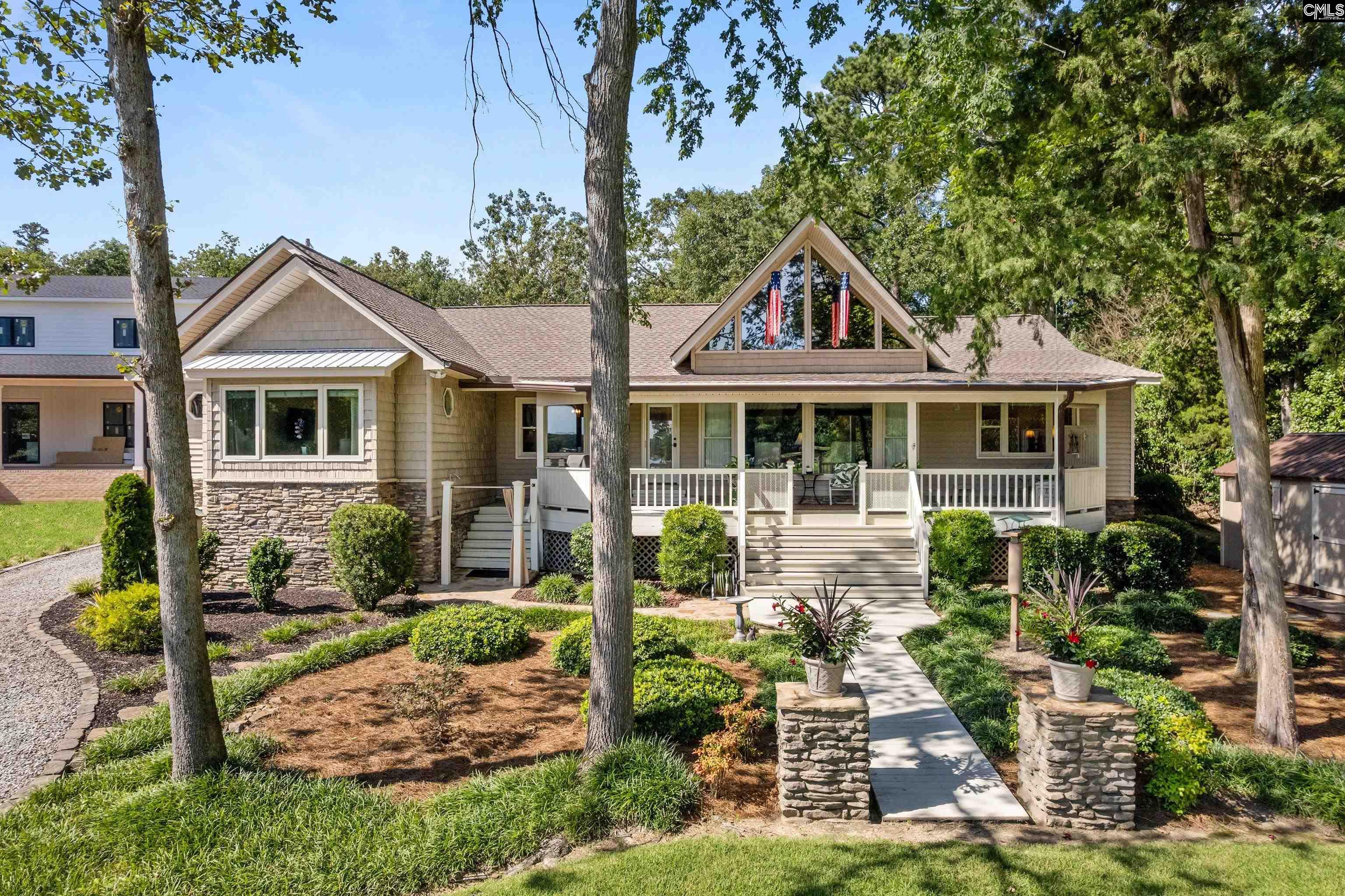 Chapin, South Carolina, 29036, United States, 4 Bedrooms Bedrooms, ,3 BathroomsBathrooms,Residential,For Sale,1895331
