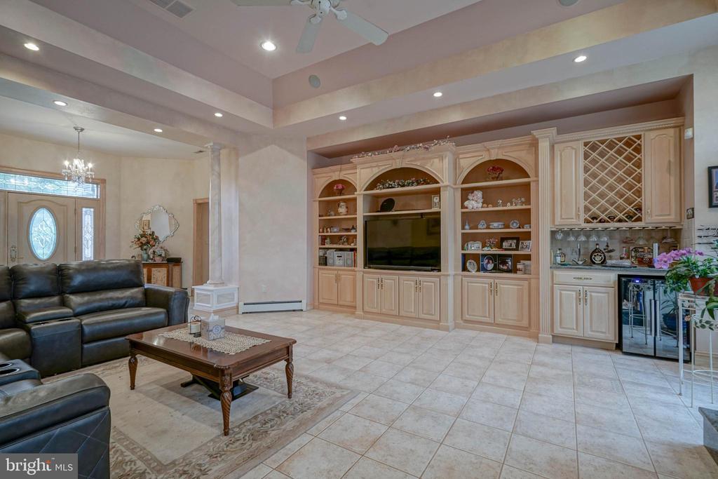 Mullica Hill, New Jersey, 08062, United States, 3 Bedrooms Bedrooms, ,2 BathroomsBathrooms,Residential,For Sale,1978187